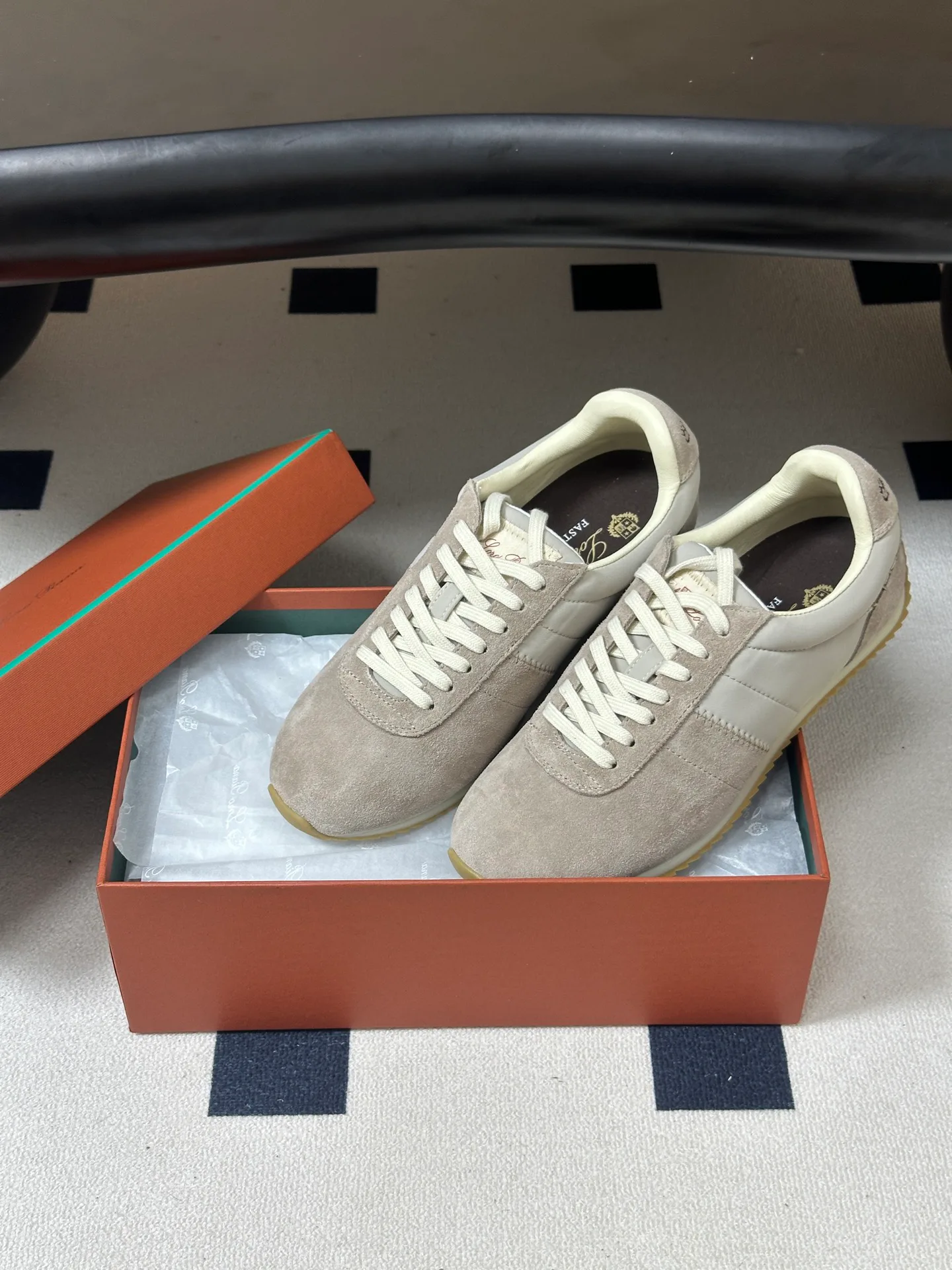Women's Sneakers LORO PIANA 17338377