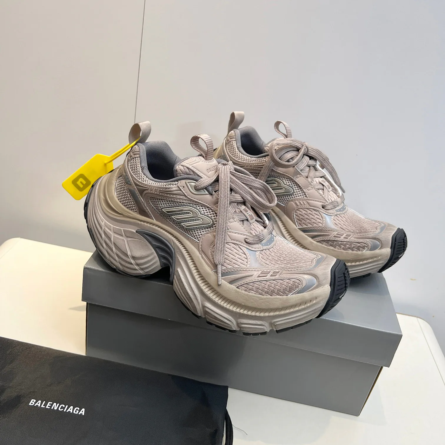 Women's Sneakers BALENCIAGA 17759460