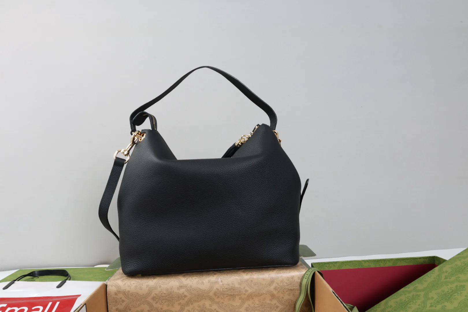 Women's Classic Handbags GUCCI 18223260