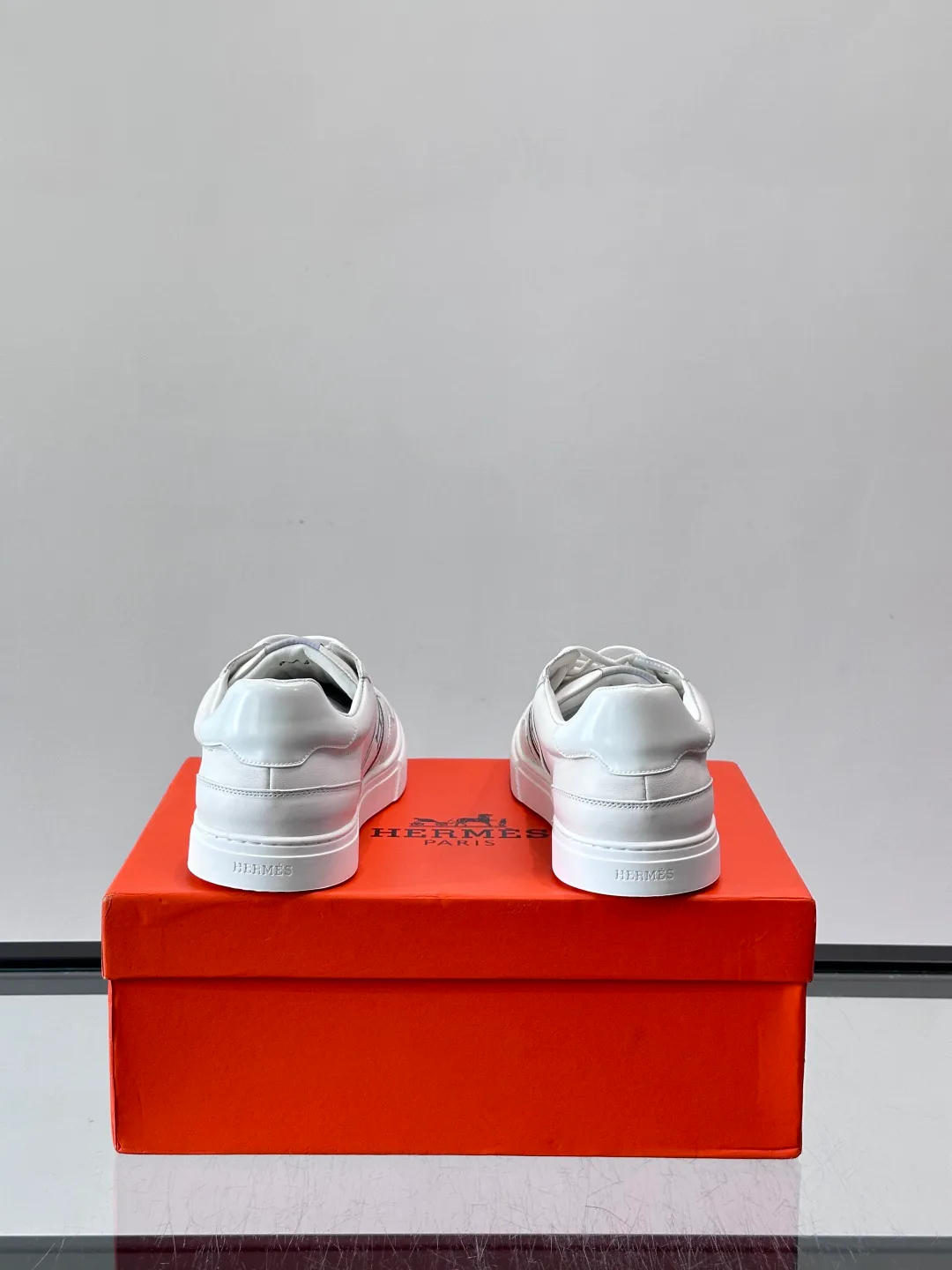Women's Sneakers HERMES 17349431