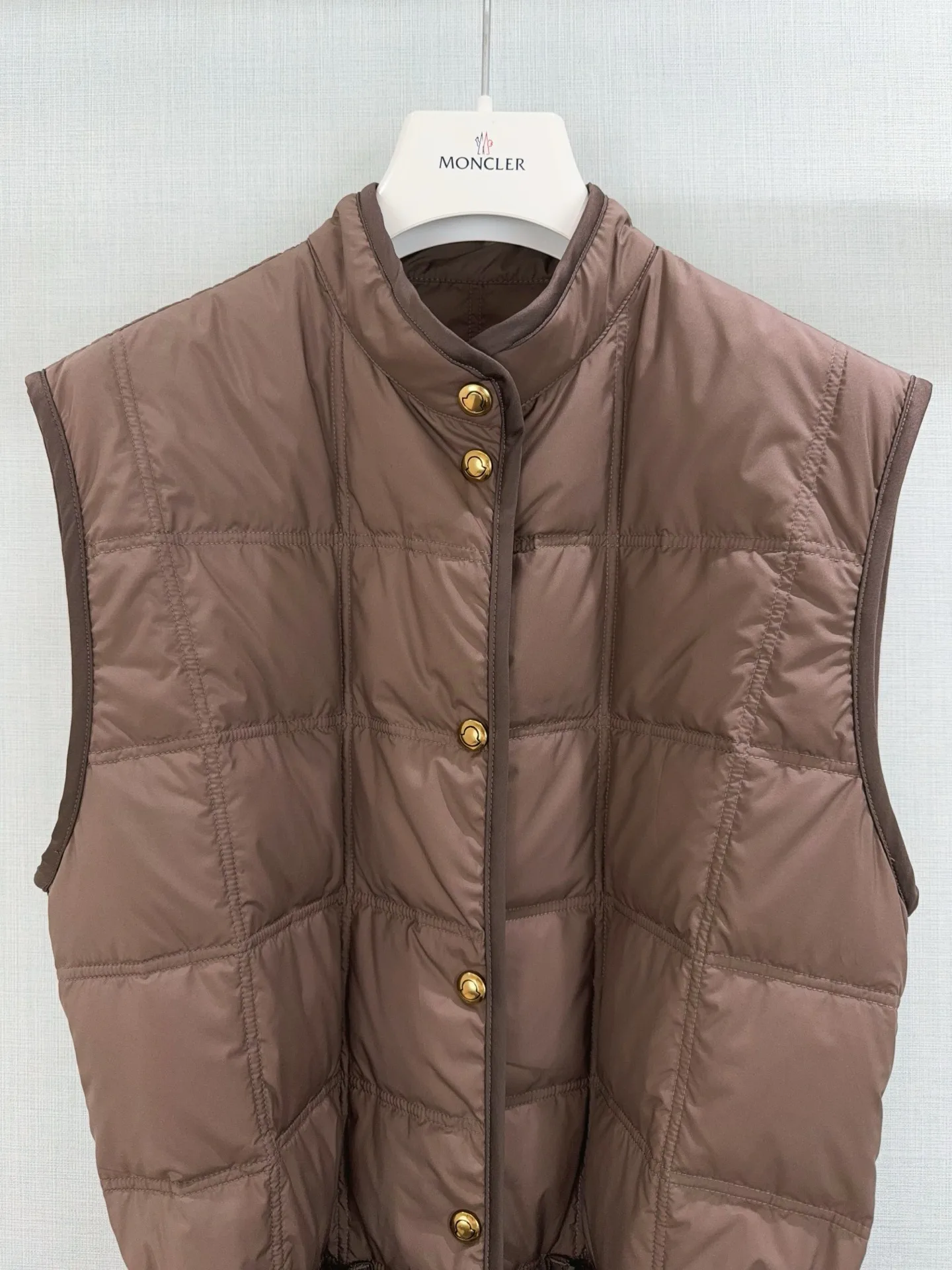 Women's Vests MONCLER 18424416