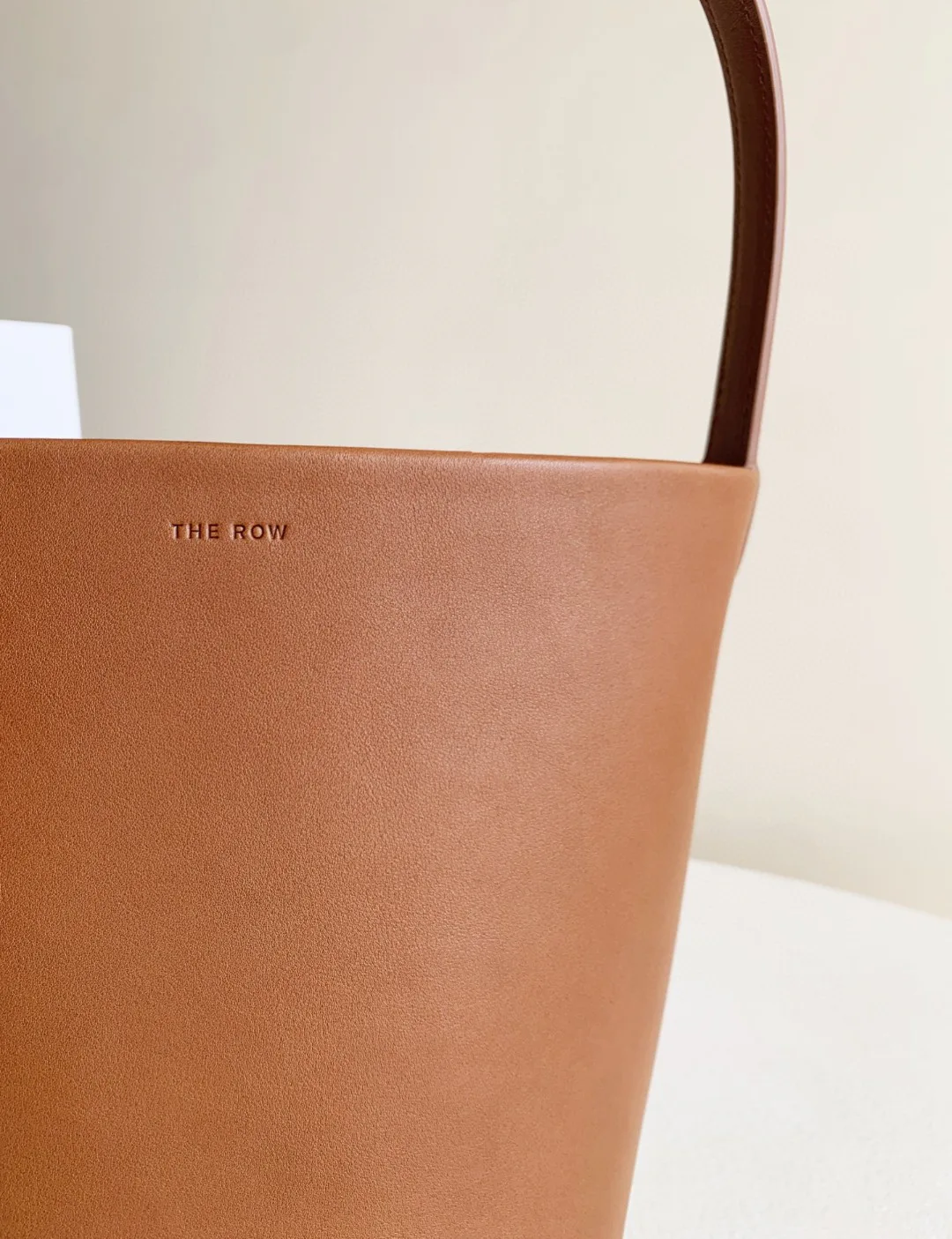 Women's Classic Handbags THE ROW 18070649