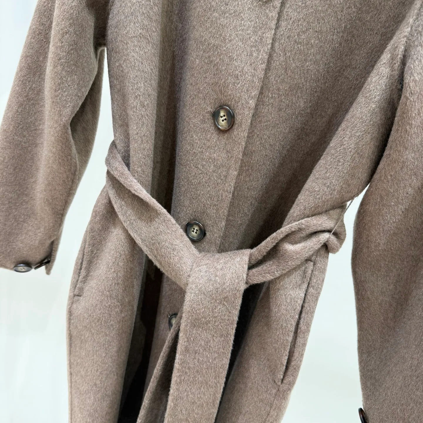 Women's Coats LORO PIANA 17921277