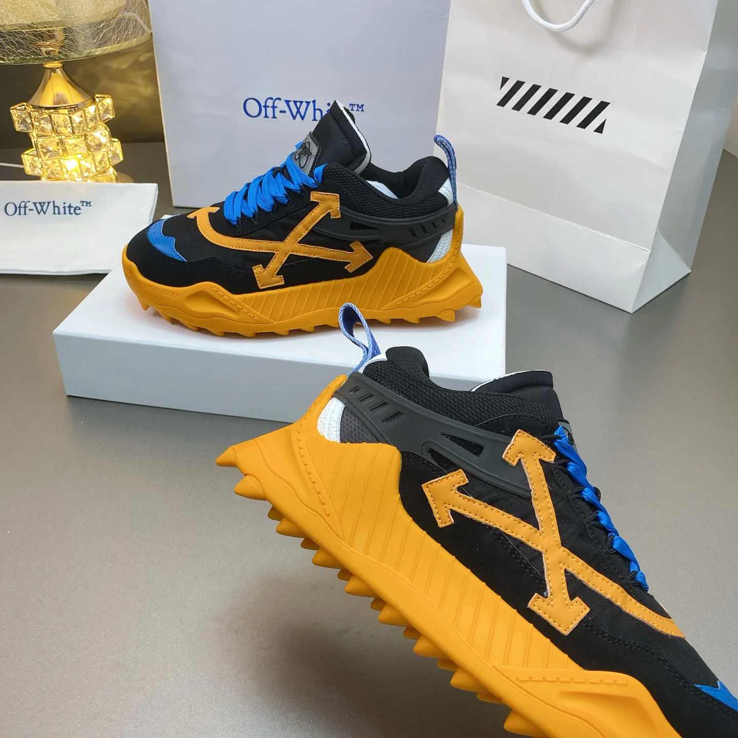 Women's Sneakers OFF-WHITE 17530529