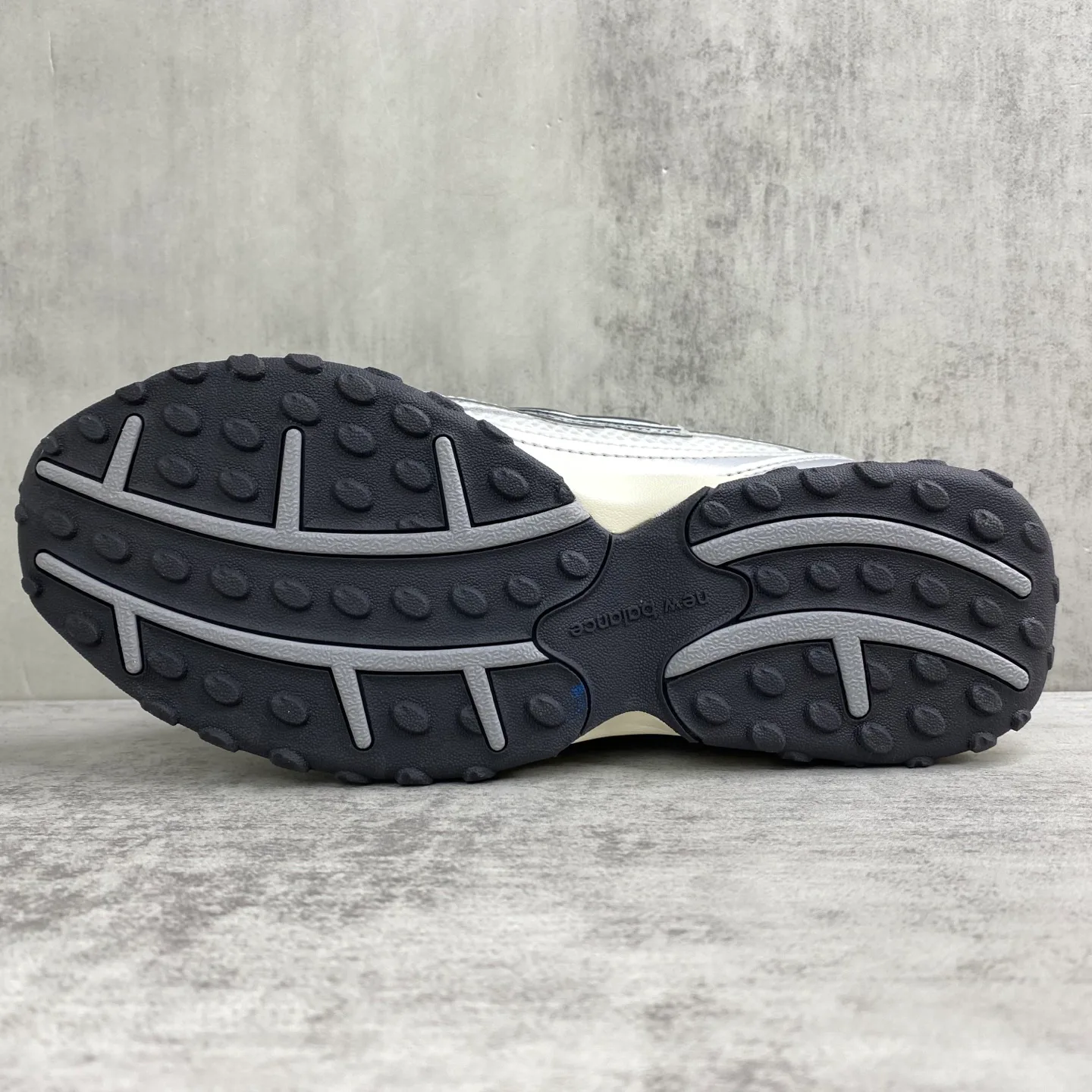 Women's Sneakers NEW BALANCE 17963597