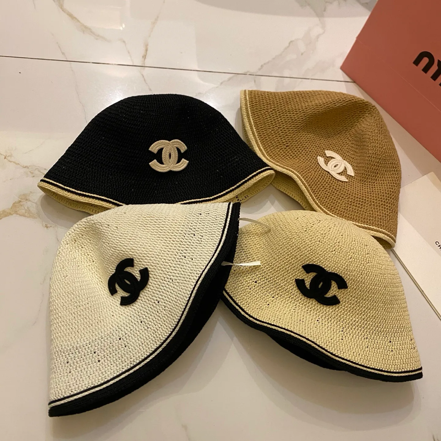 Hats CHANEL 17498309