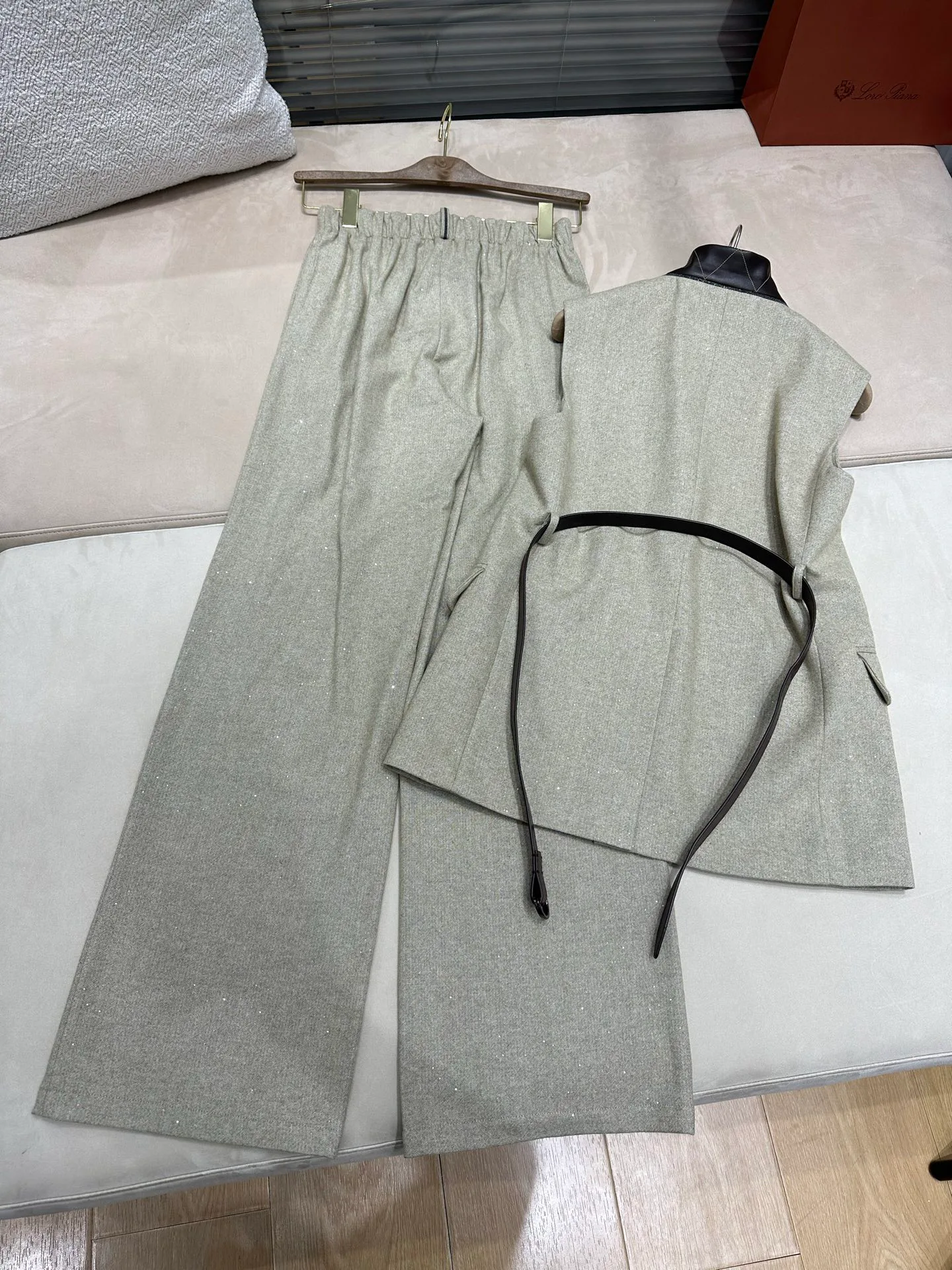 Women's Trousers BRUNELLO CUCINELLI 18175929