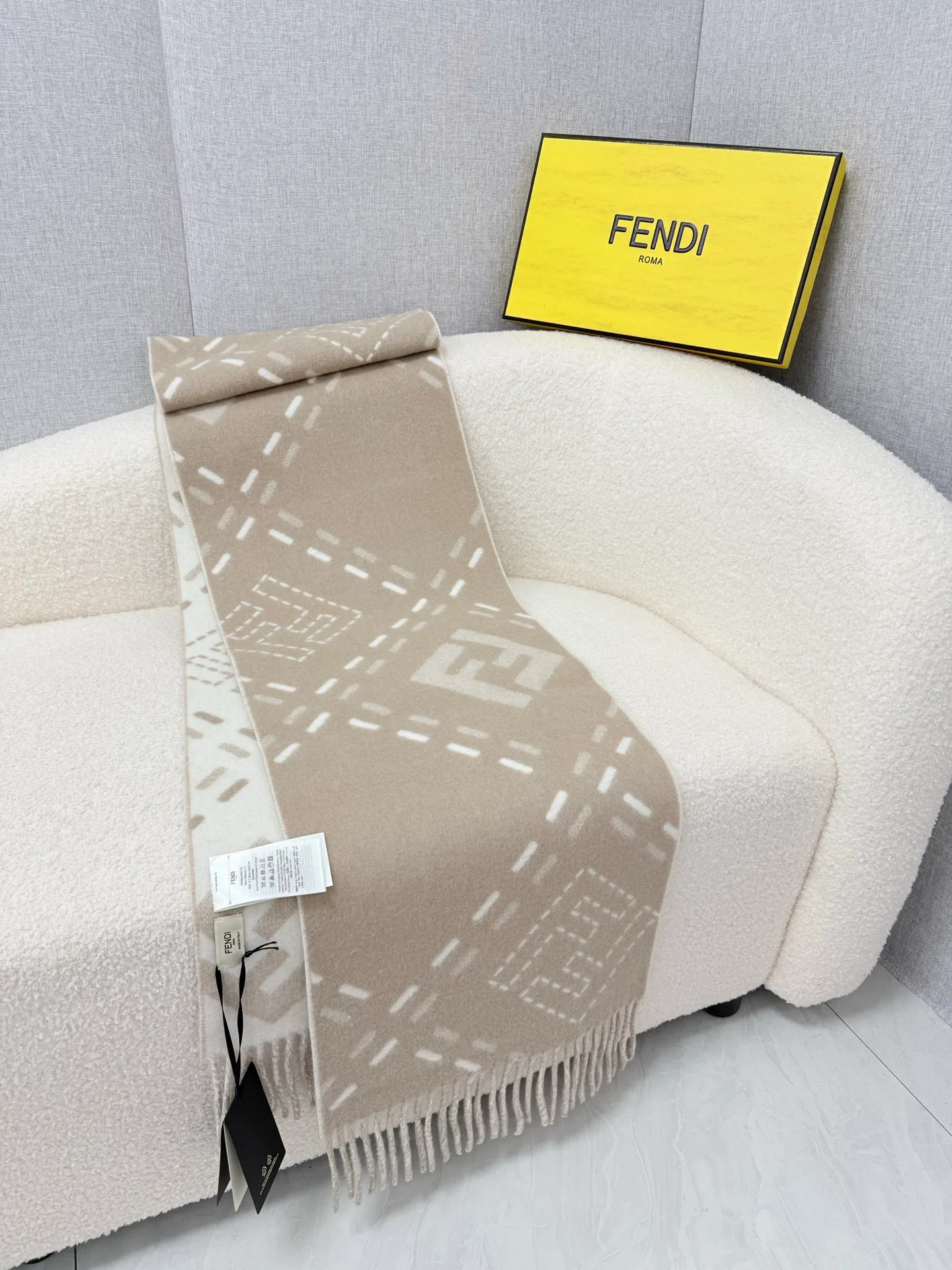 Scarves FENDI 18003368