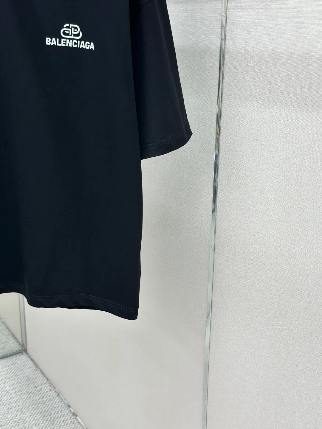 Men's T-Shirts BALENCIAGA 17810714