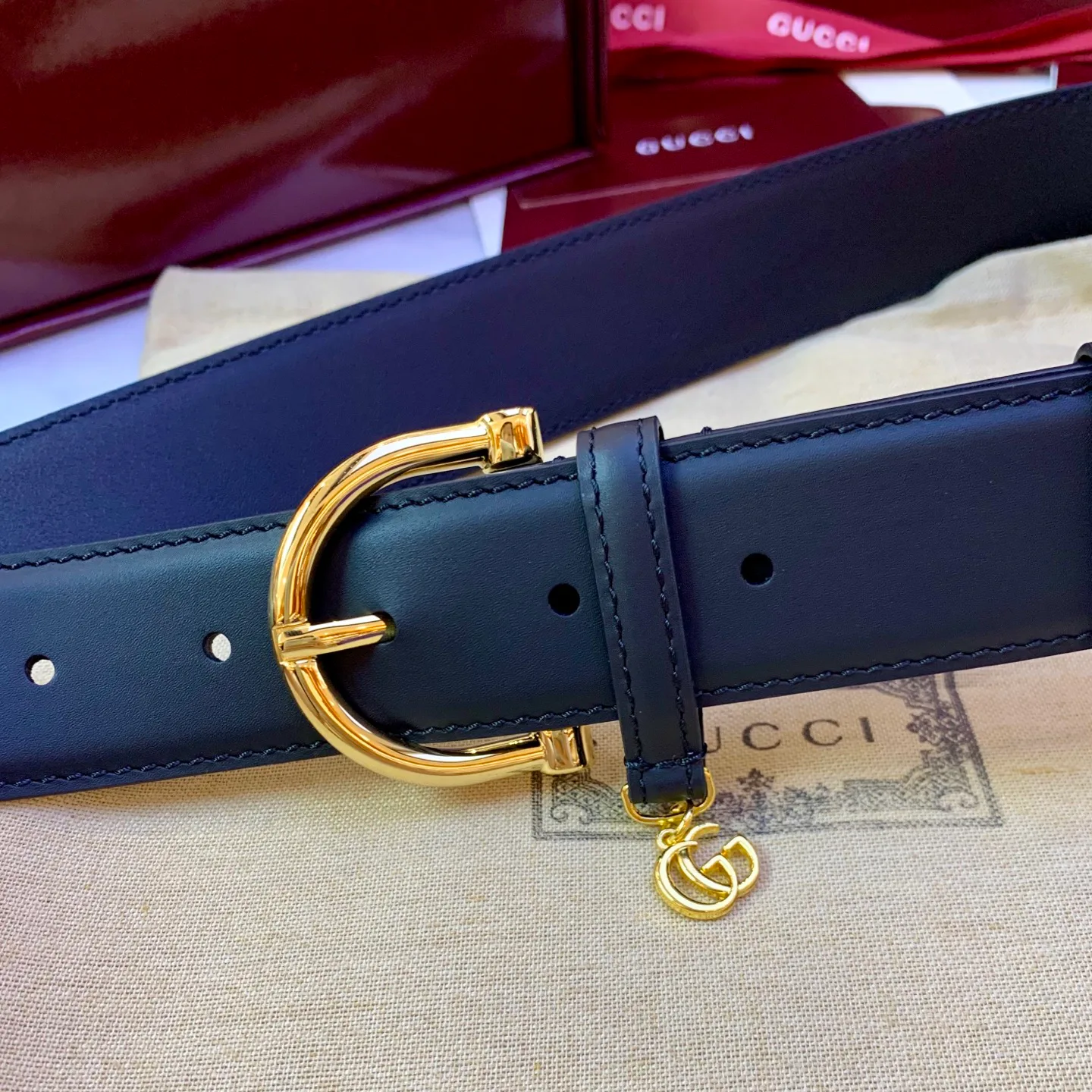 Belts GUCCI 17765971