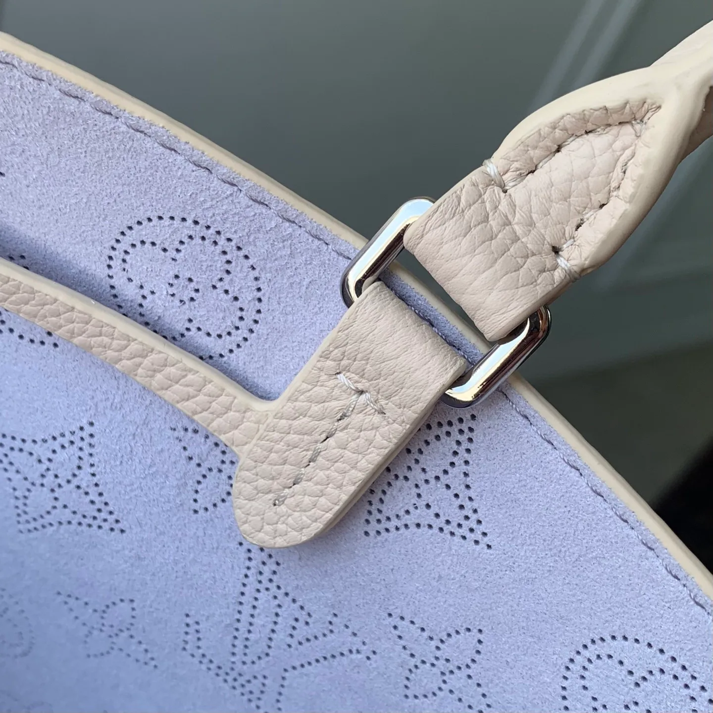 Women's Classic Handbags LOUIS VUITTON 18147476
