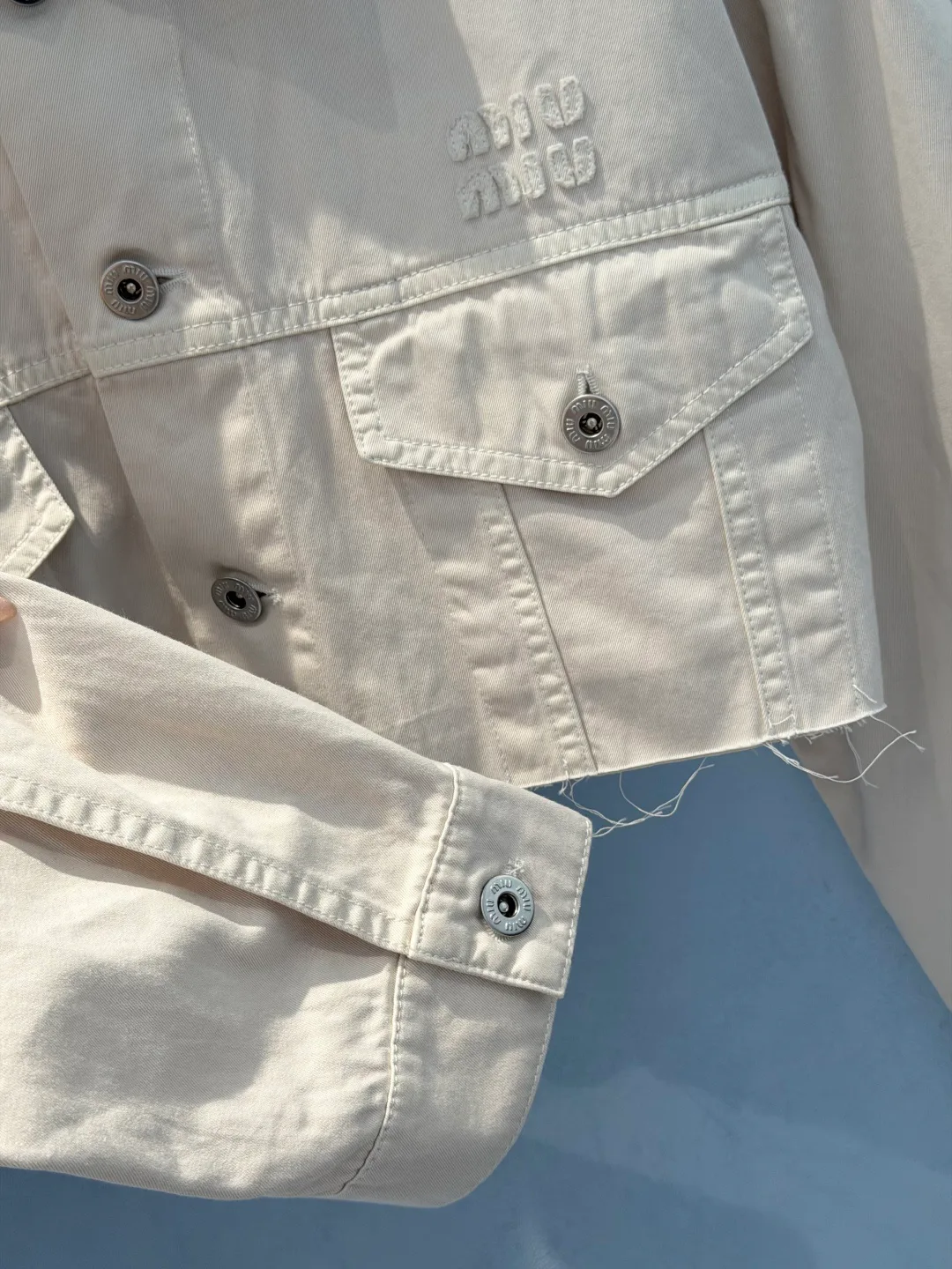 Women's Jackets And Down Jackets MIU MIU 17585053