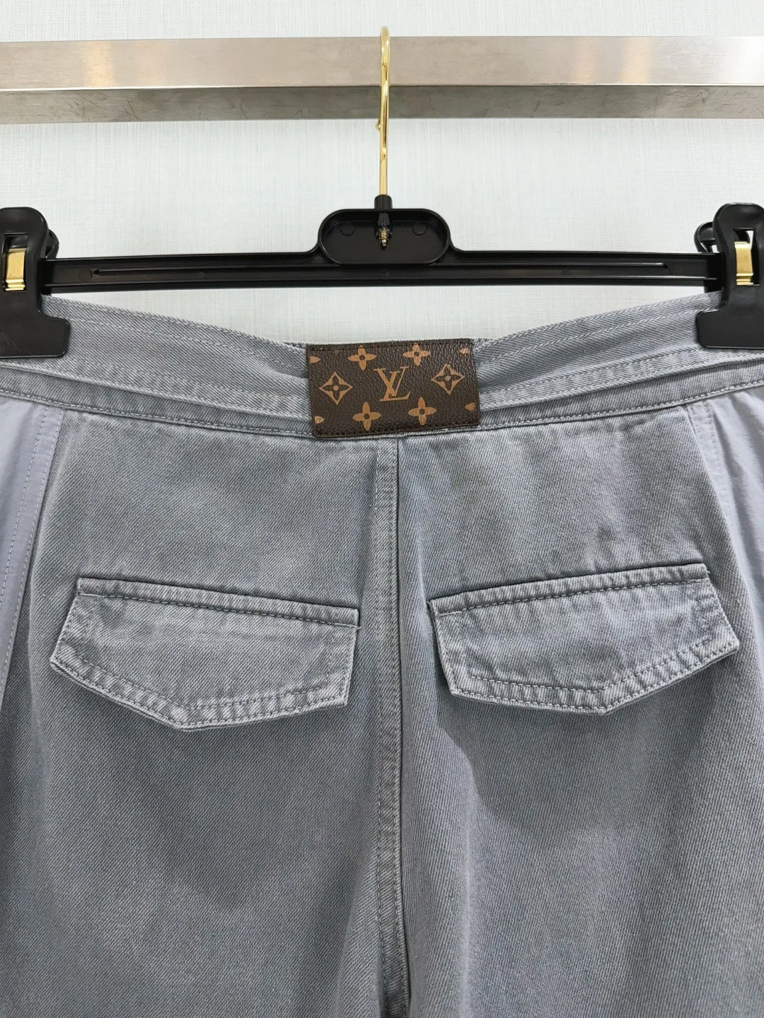 Women's Jeans LOUIS VUITTON 17585079