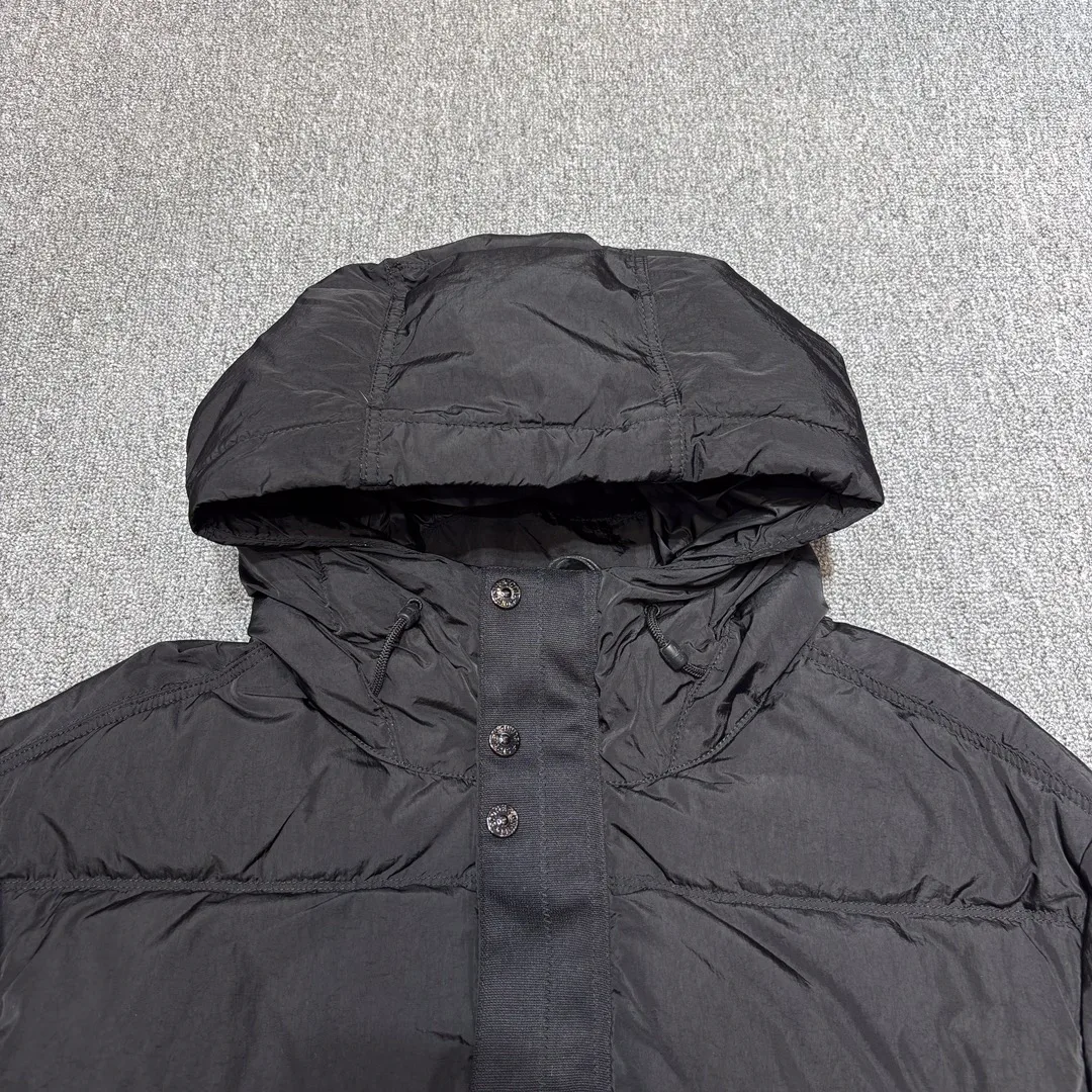 Men's Jackets And Down Jackets STONE ISLAND 18042913