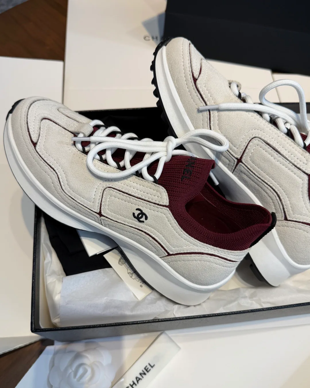 Women's Sneakers CHANEL 18067105