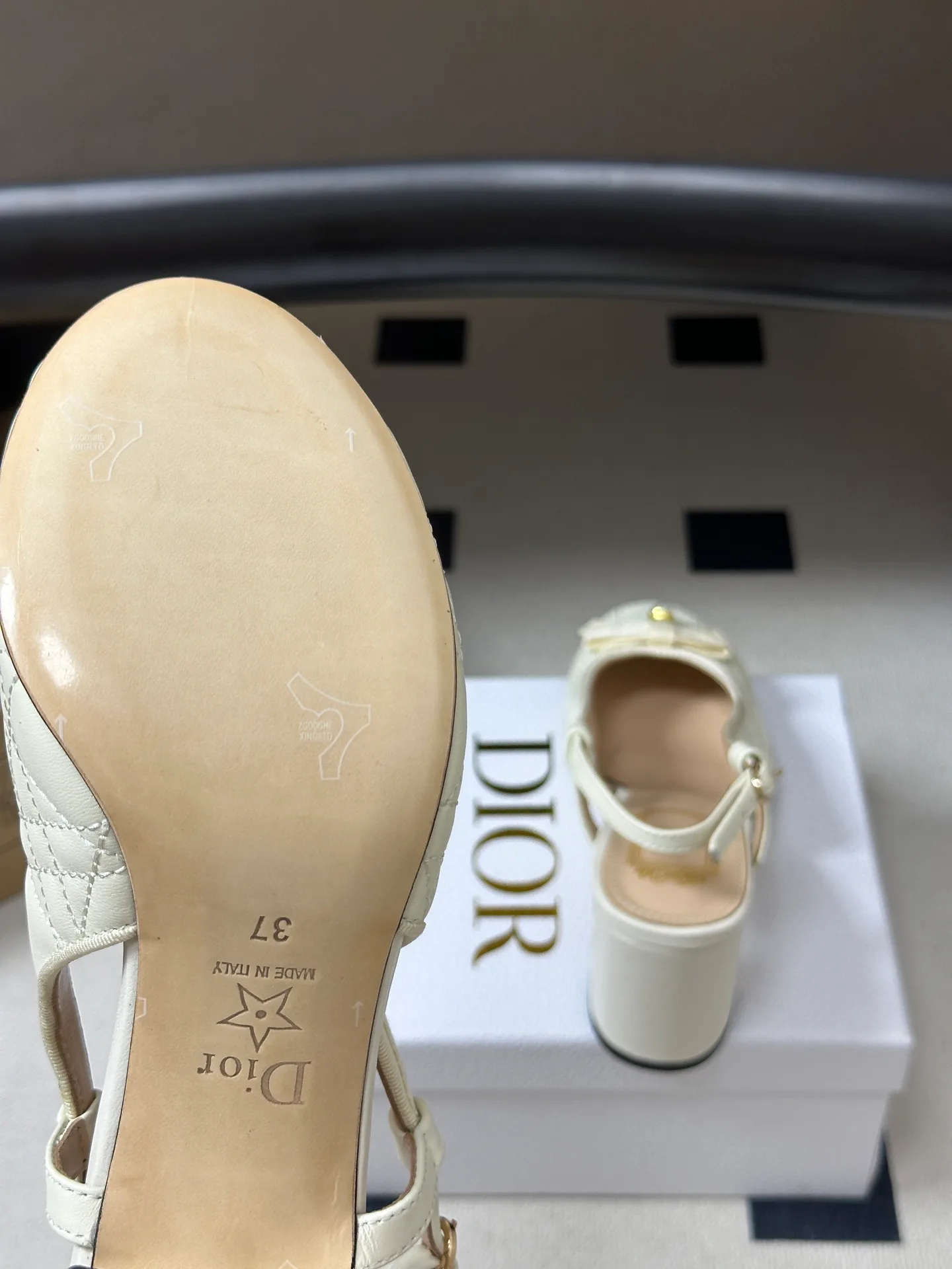 Women's Open-Toe Sandals CHRISTIAN DIOR 17939288