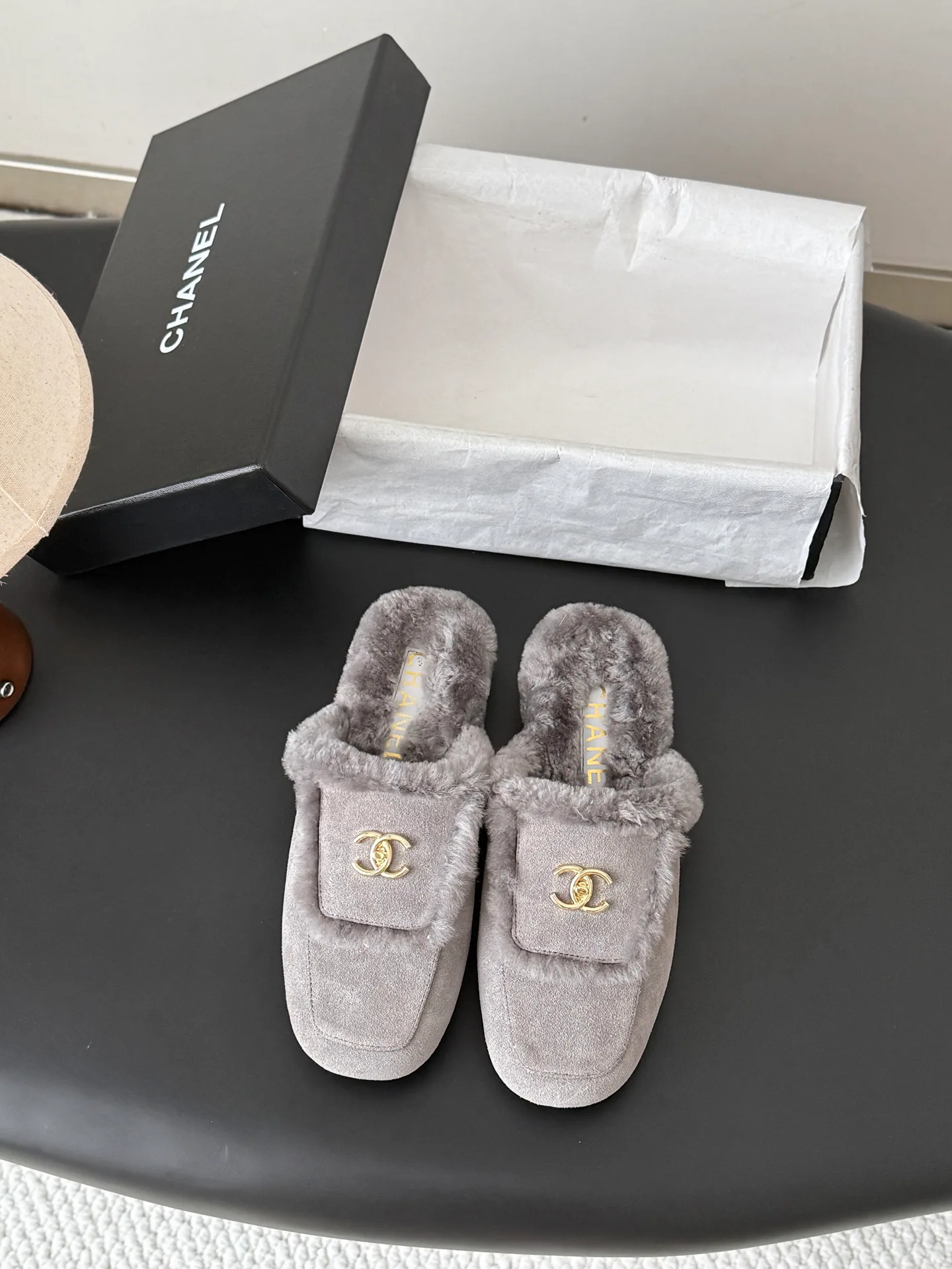 Women's Slippers CHANEL 18139402