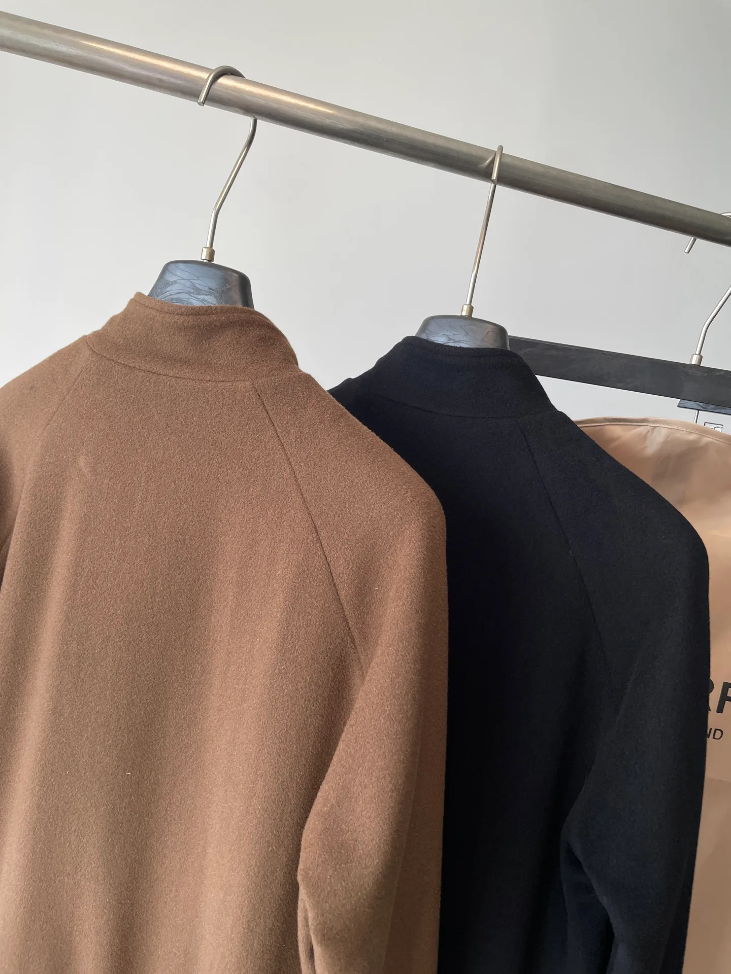 Men's Jackets And Down Jackets BURBERRY 18499539