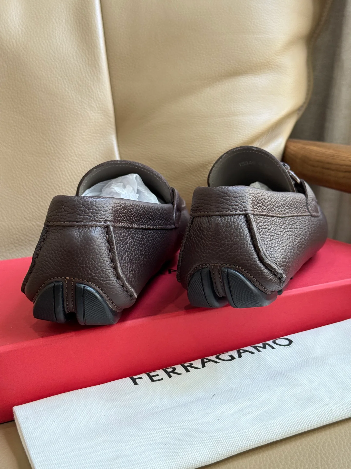 Men's Loafers And Dress Shoes SALVATORE FERRAGAMO 18117107