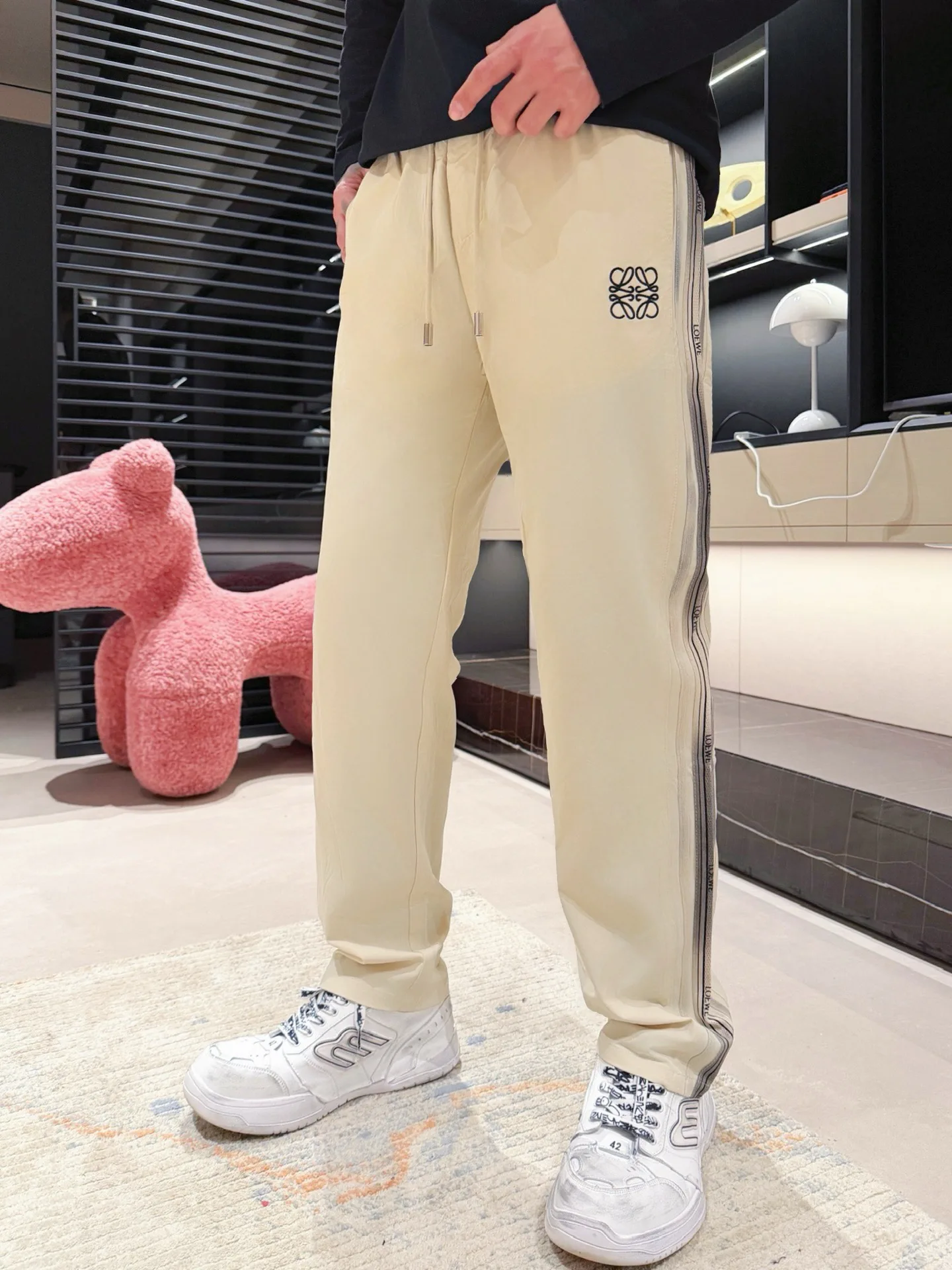 Men's Trousers LOEWE 18499755