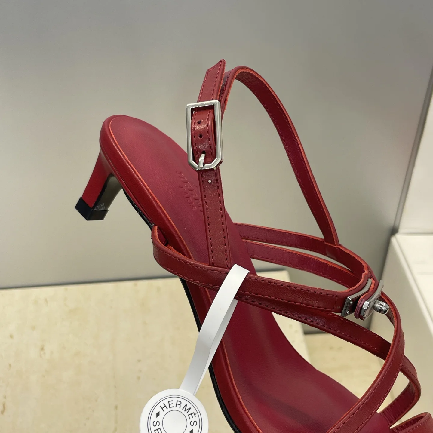Women's Open-Toe Sandals HERMES 18120793