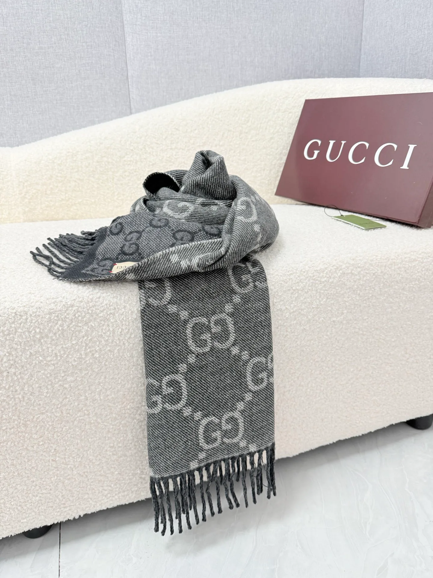 Scarves GUCCI 18322346