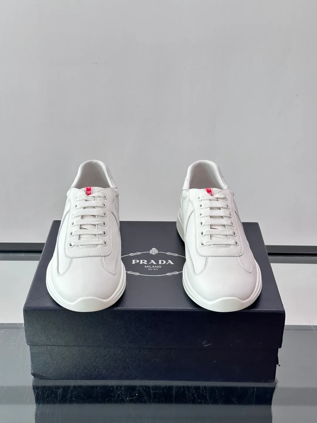 Women's Sneakers PRADA 18119253