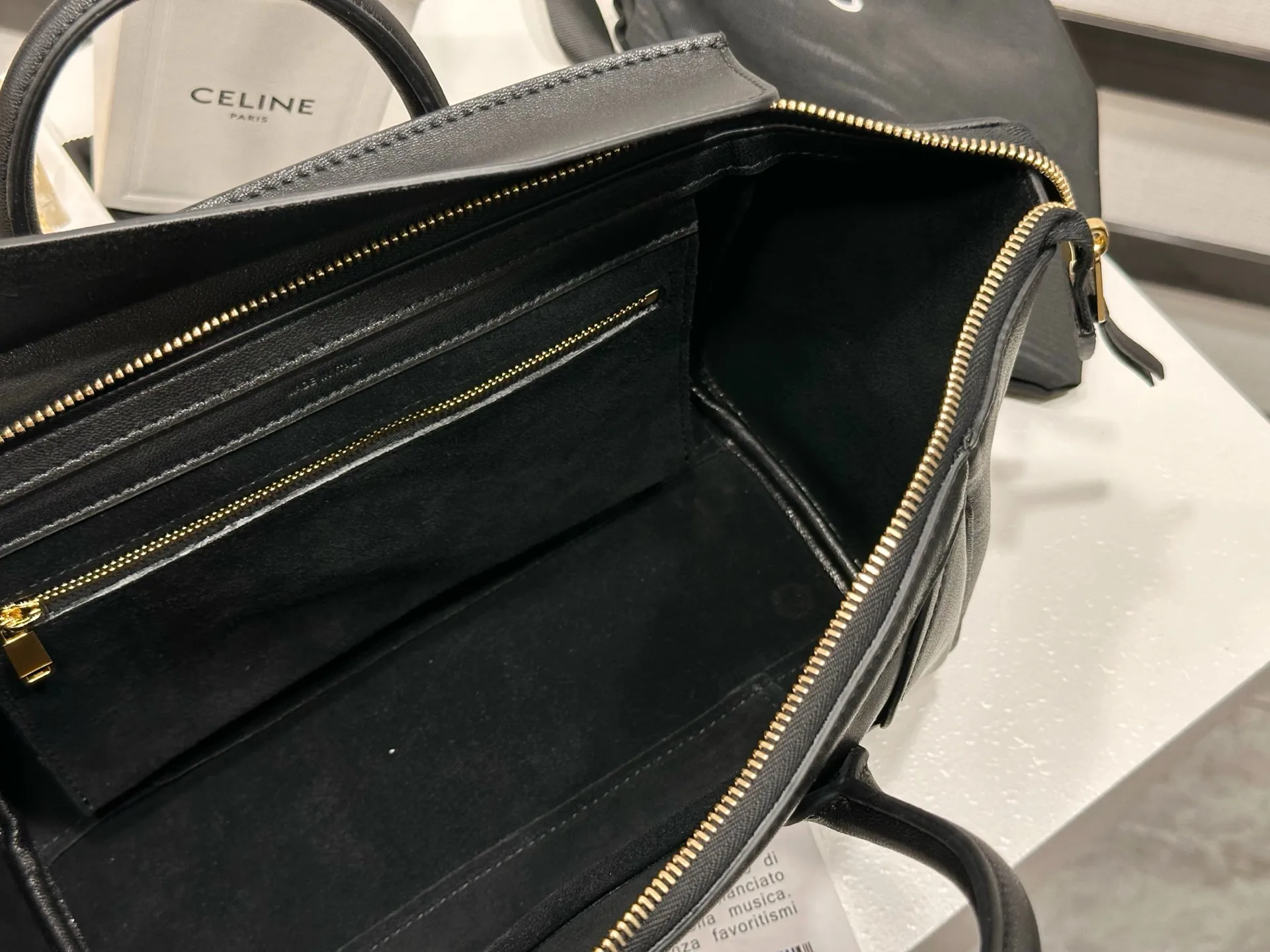 Women's Classic Handbags CELINE 18210838