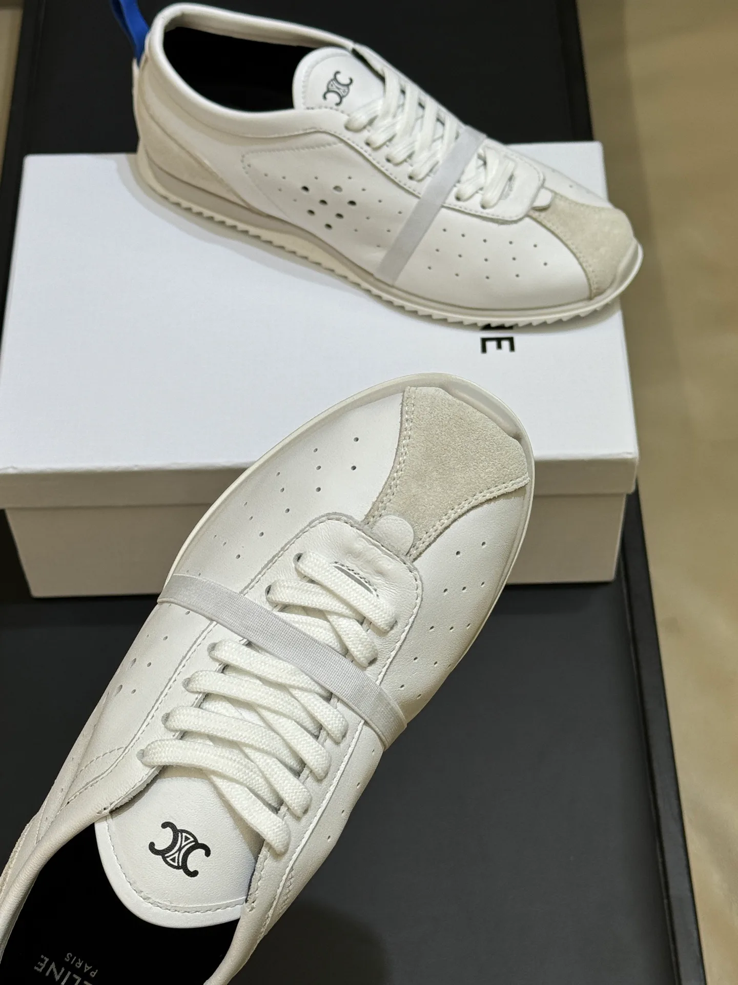 Women's Sneakers CELINE 18073019