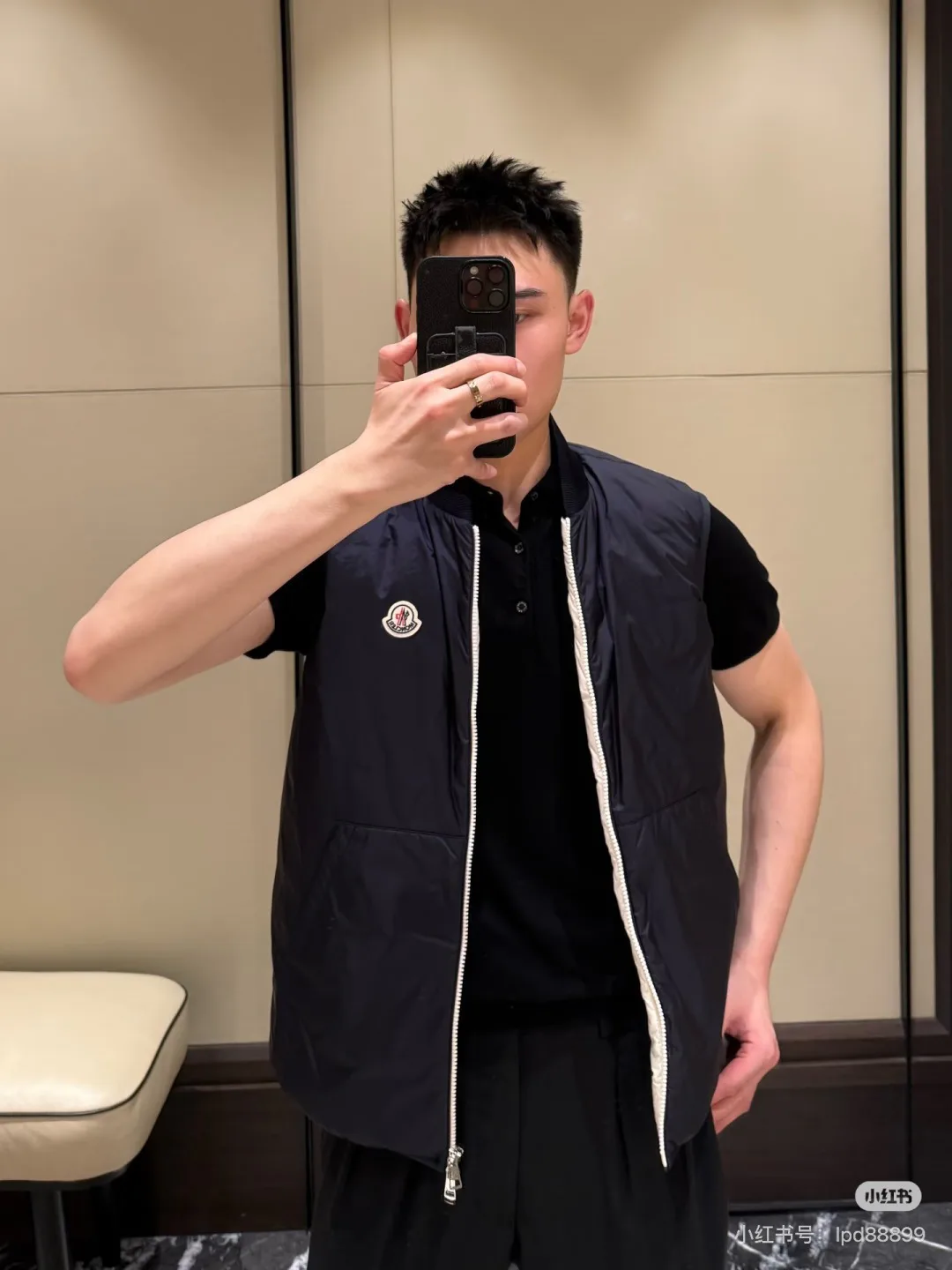 Men's Vests MONCLER 17861535