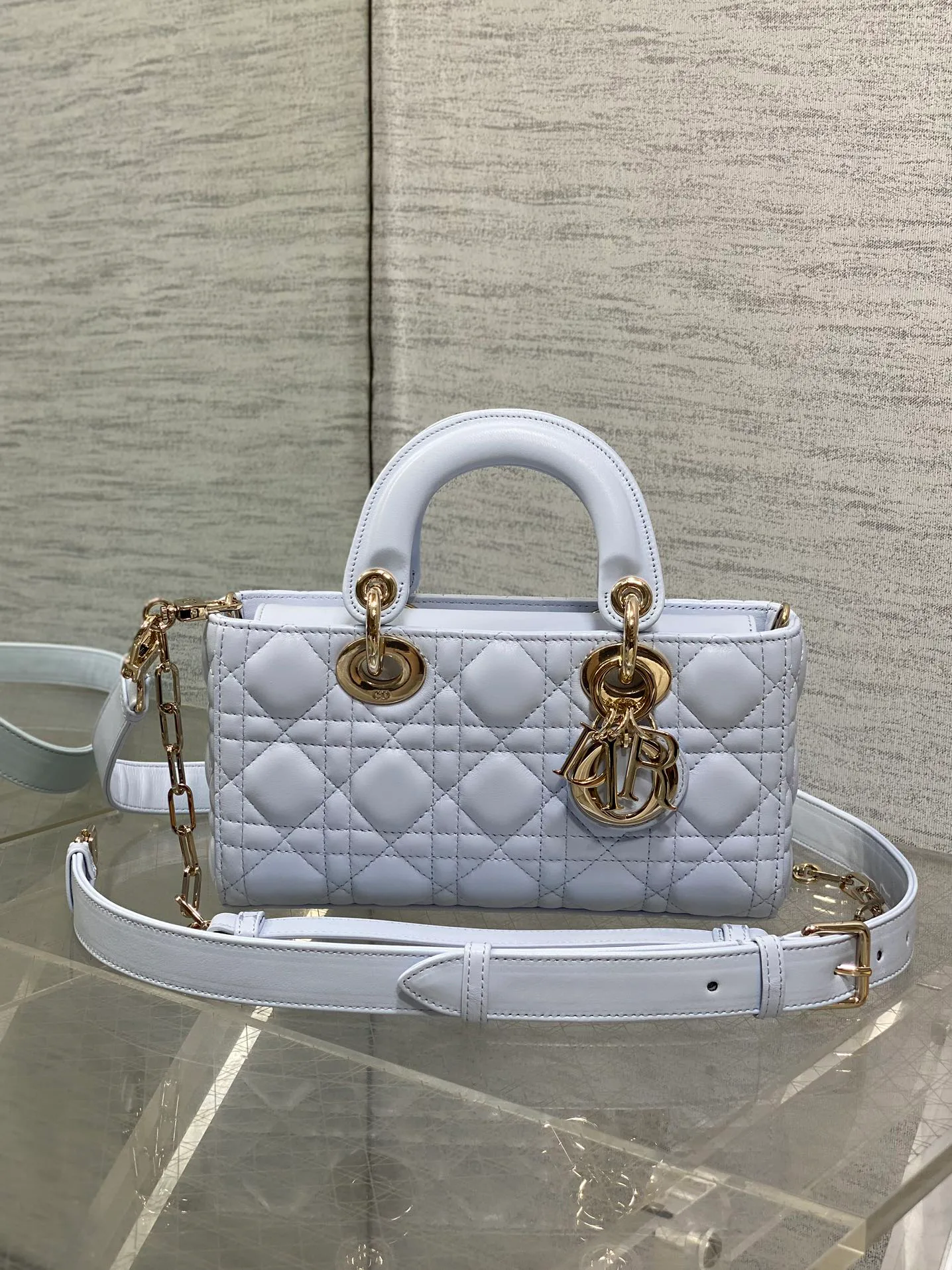 Women's Classic Handbags CHRISTIAN DIOR 17770361