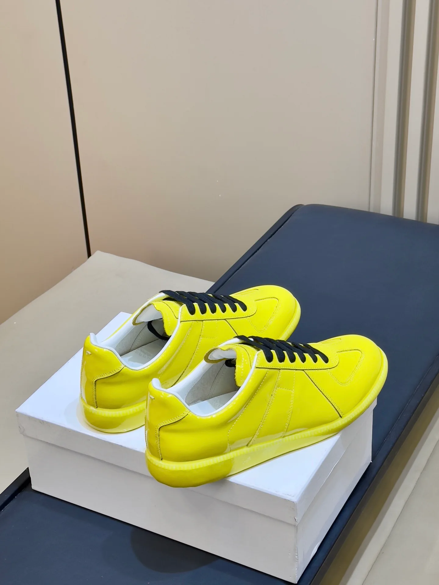 Men's Sneakers MAISON MARGIELA 18073436