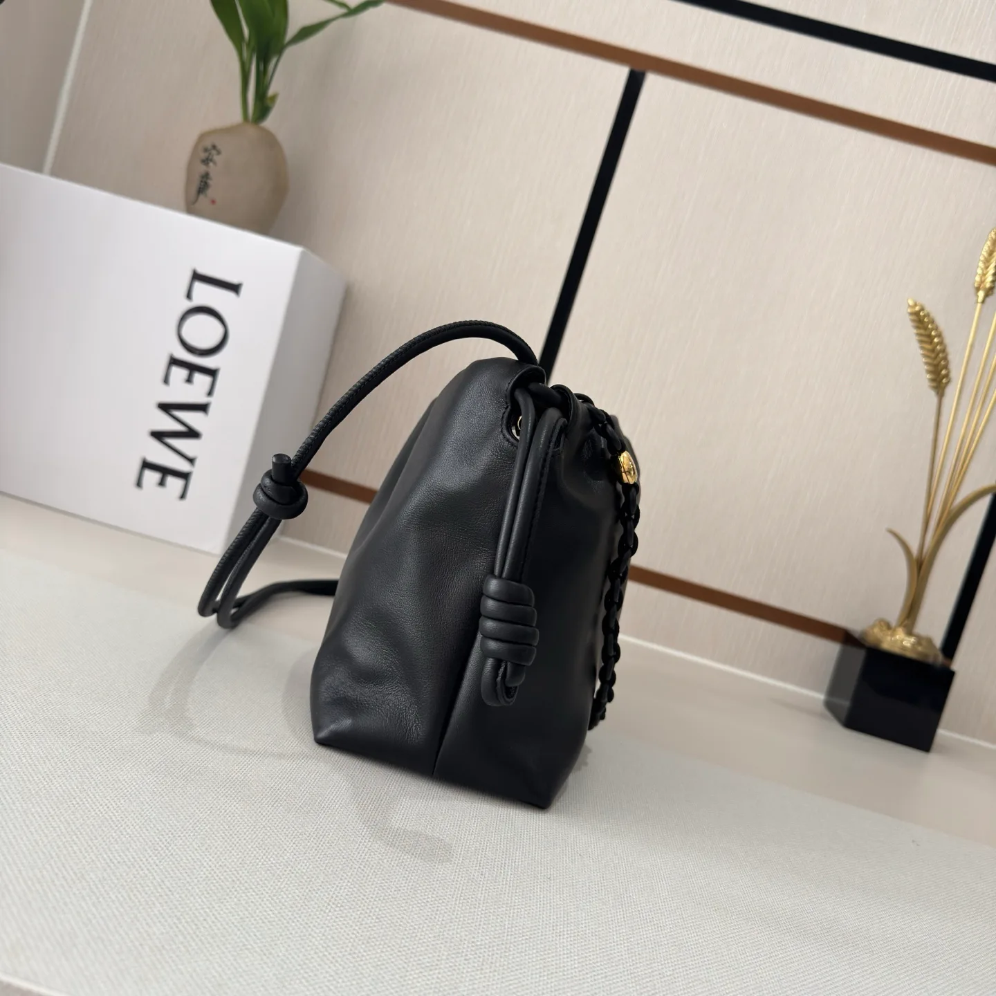 Women's Classic Handbags LOEWE 17829094
