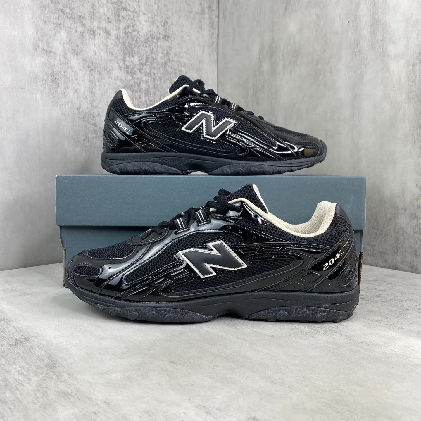 Women's Sneakers NEW BALANCE 17963595