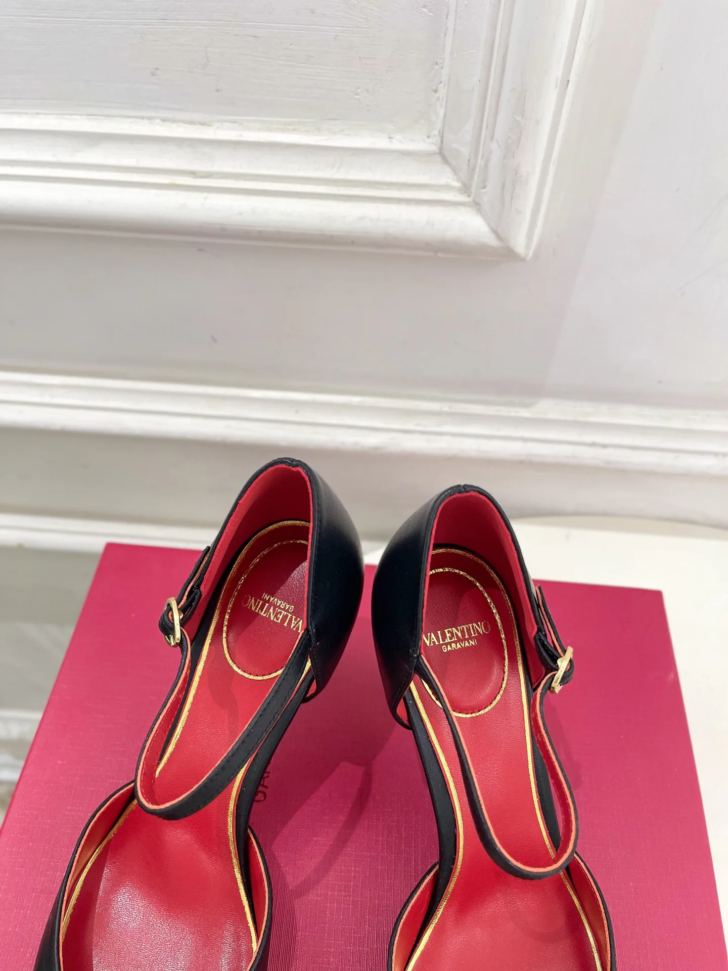 Women's Open-Toe Sandals VALENTINO 17829322