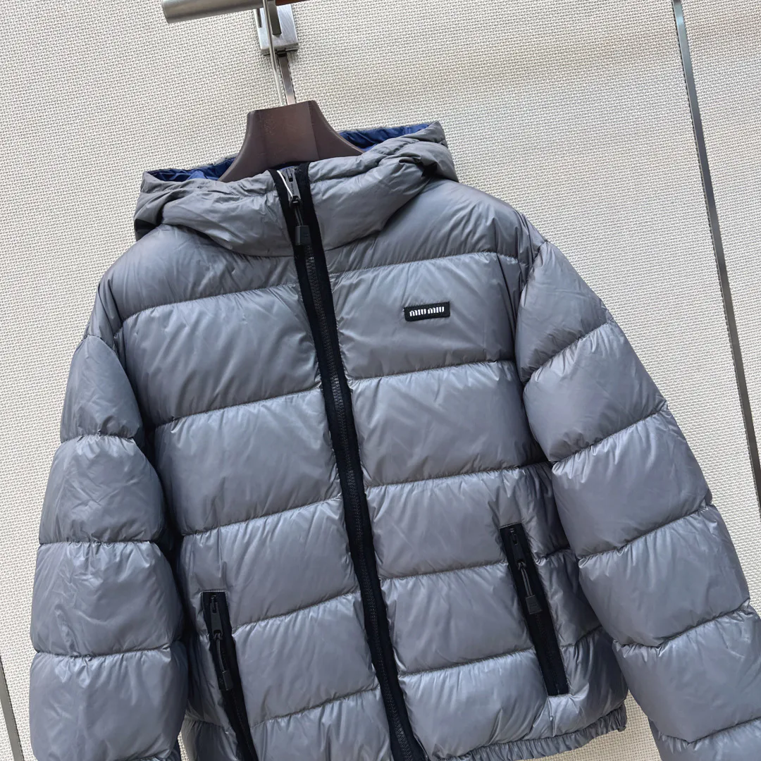 Куртки И Пуховики Женские Miu Miu 18605803