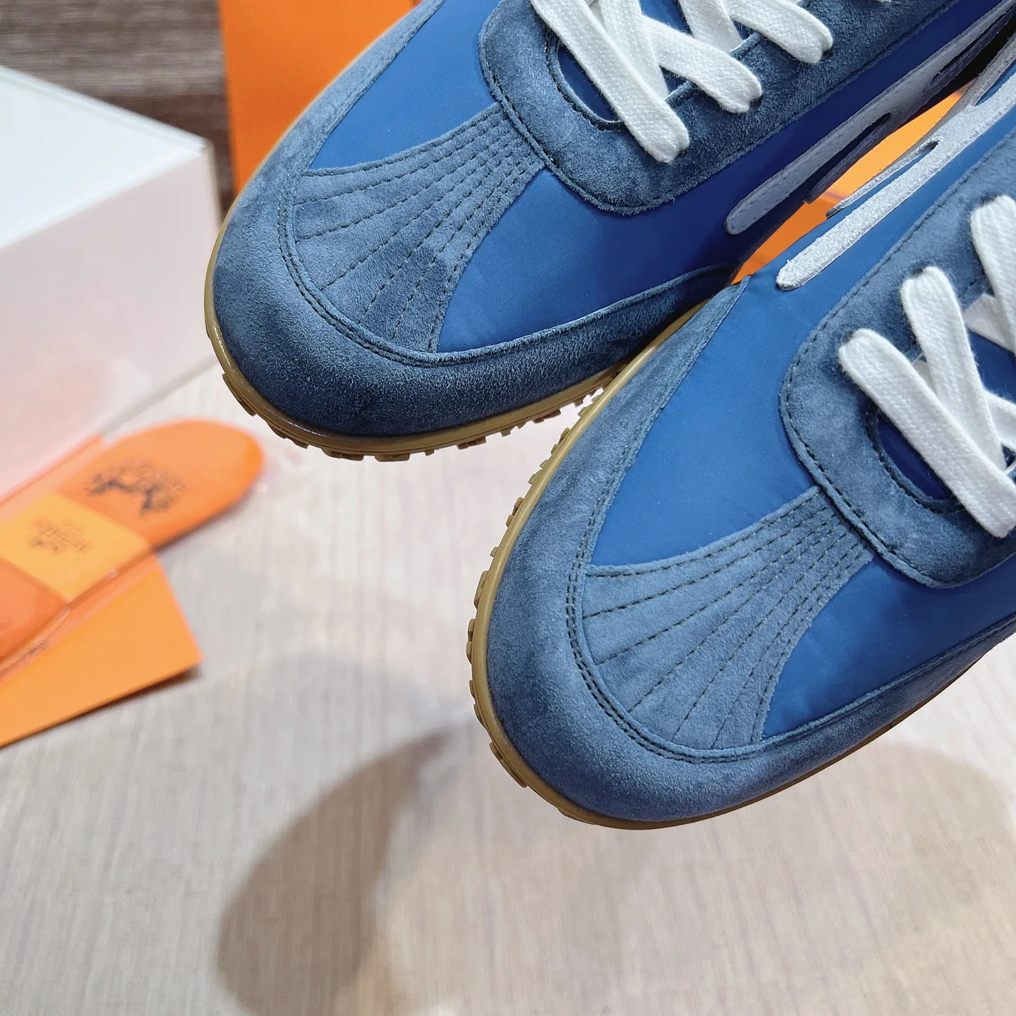 Women's Sneakers HERMES 17749544