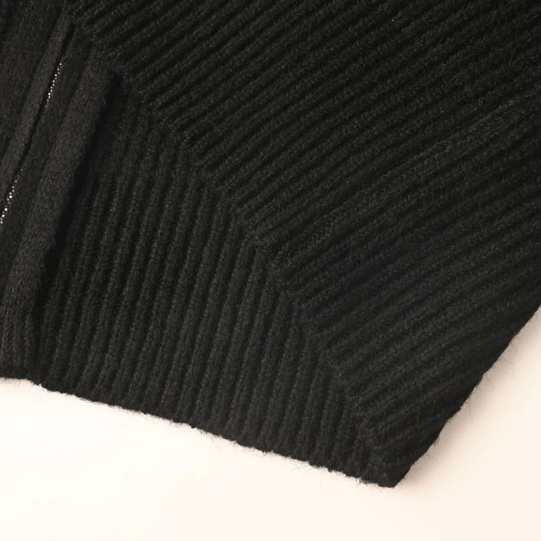 Men's Jumpers And Sweaters BRUNELLO CUCINELLI 18215583