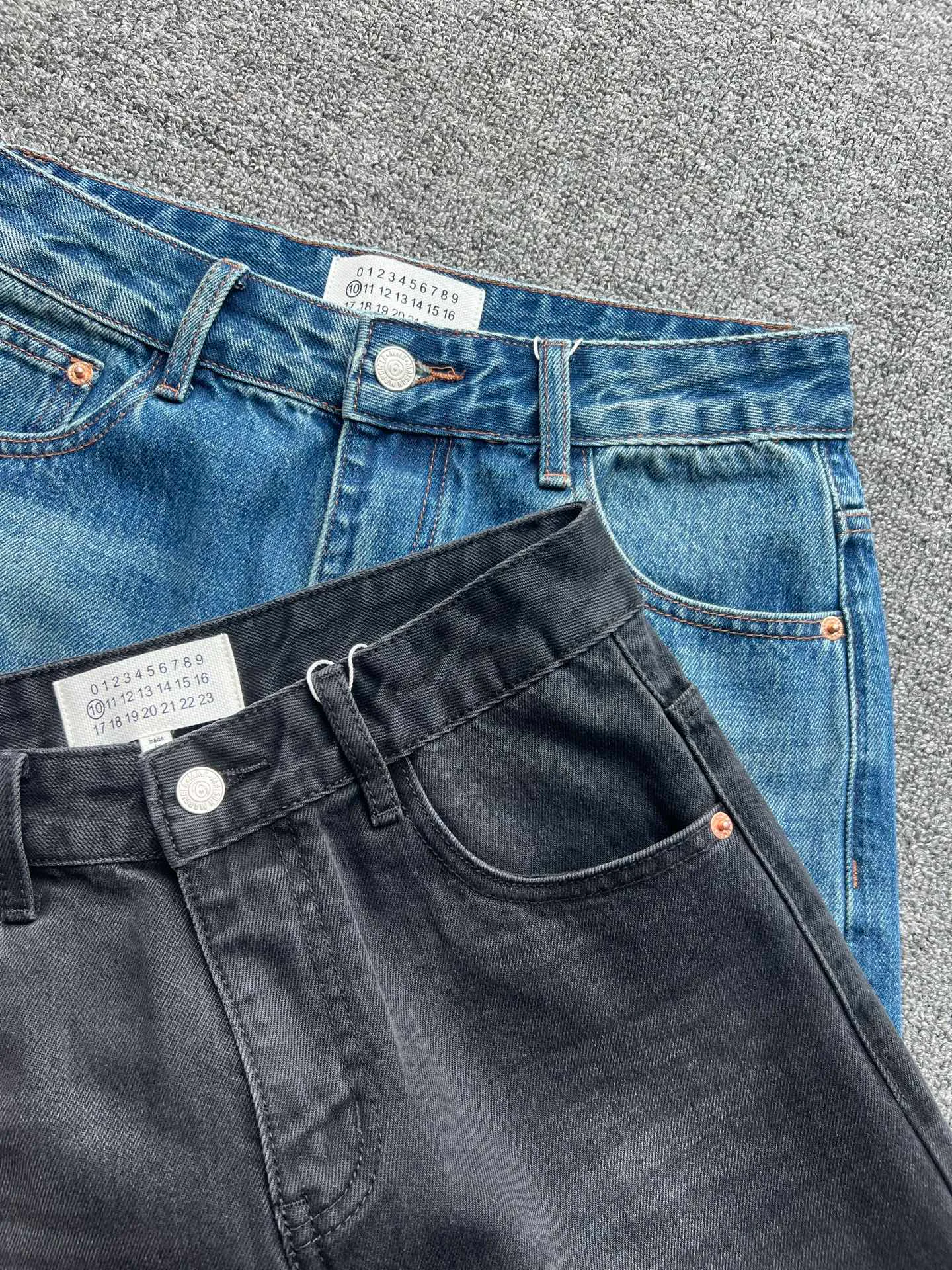 Women's Jeans MAISON MARGIELA 18491119