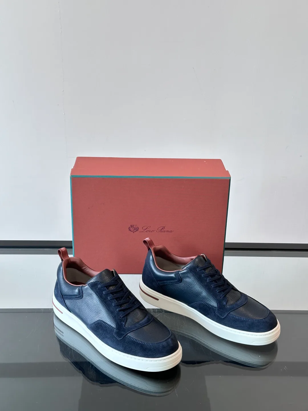 Men's Sneakers LORO PIANA 17730633