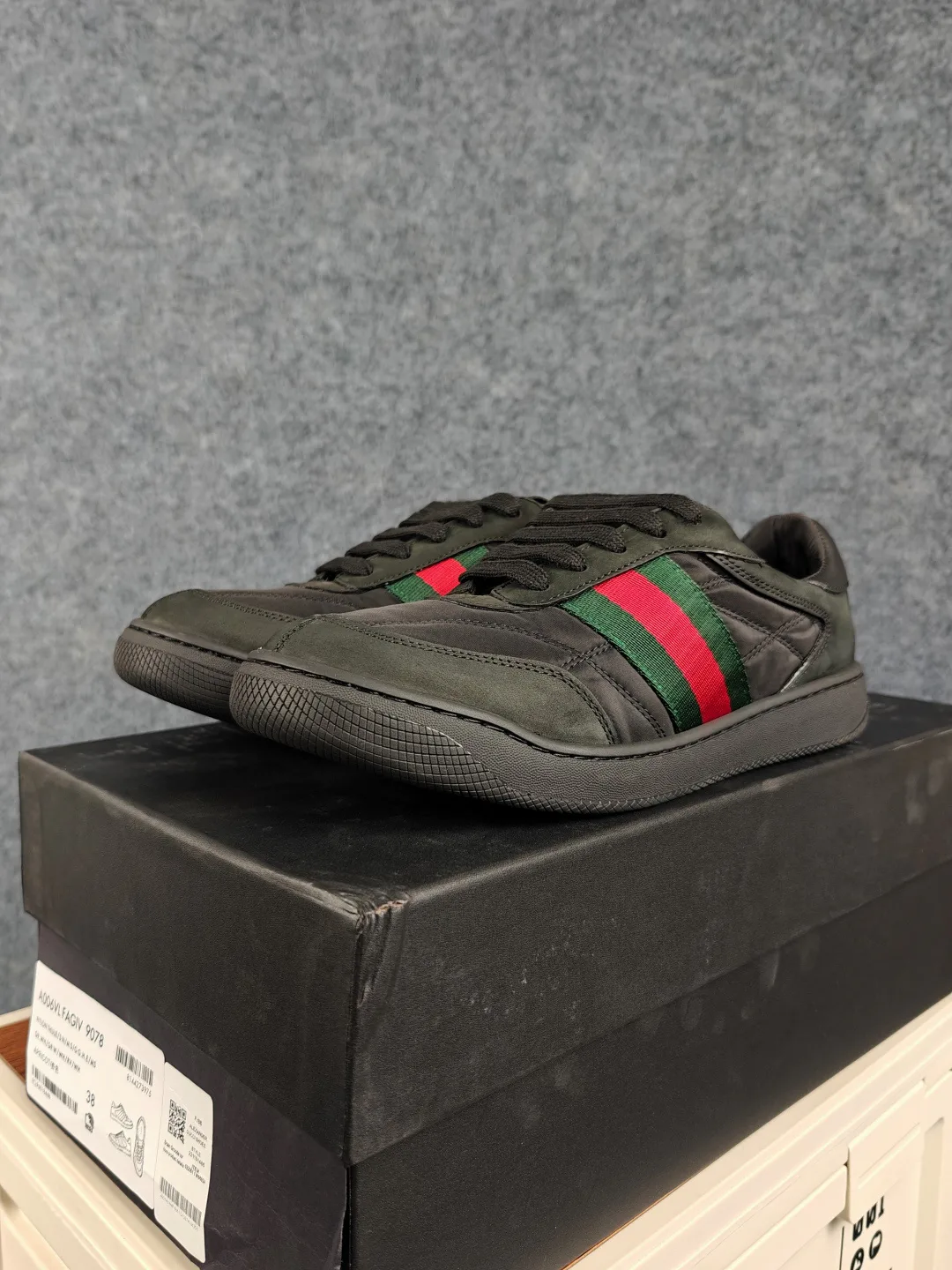 Women's Sneakers GUCCI 18417496