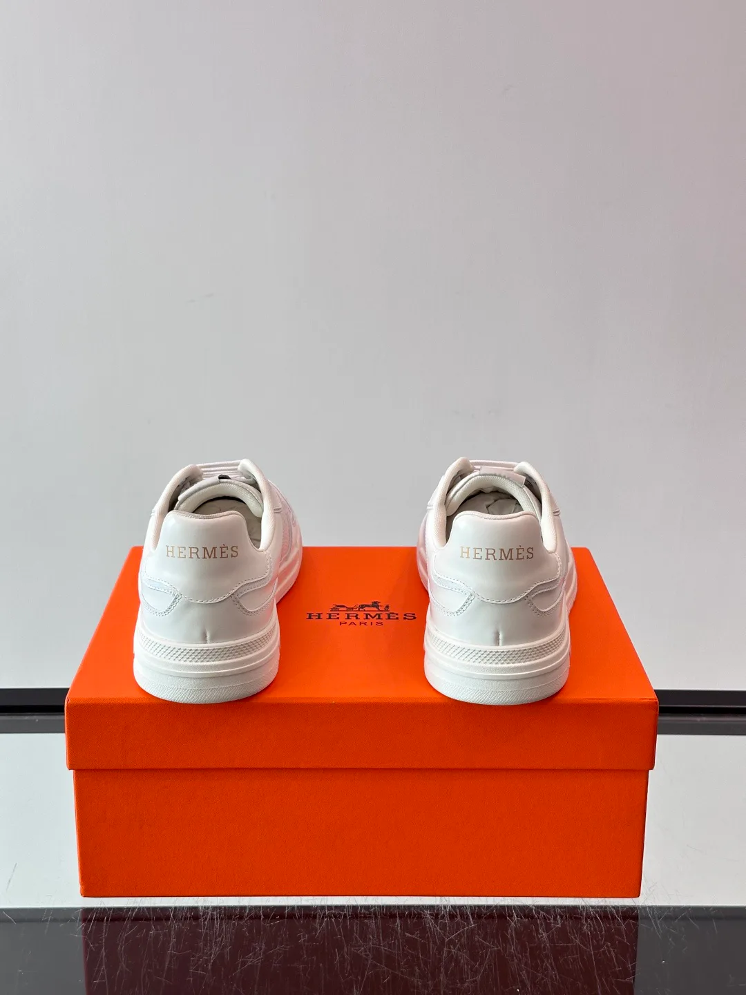Men's Sneakers HERMES 18539667