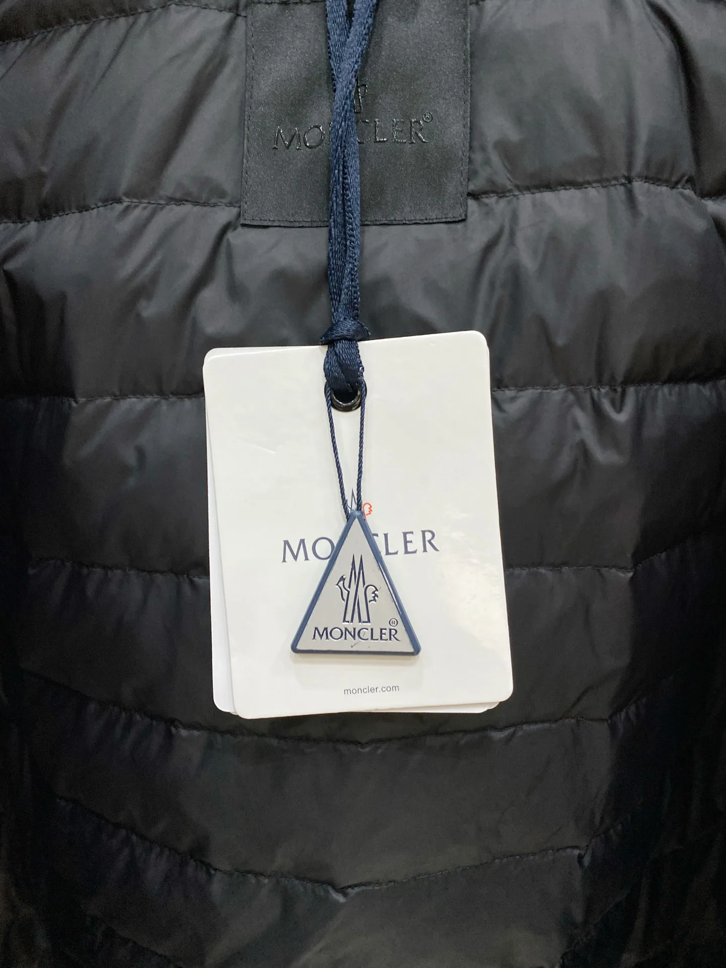 Men's Jackets And Down Jackets MONCLER 18374651