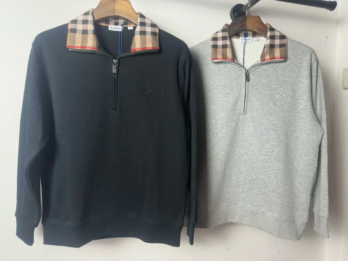 Men's Sweatshirts And Hoodies BURBERRY 18215795