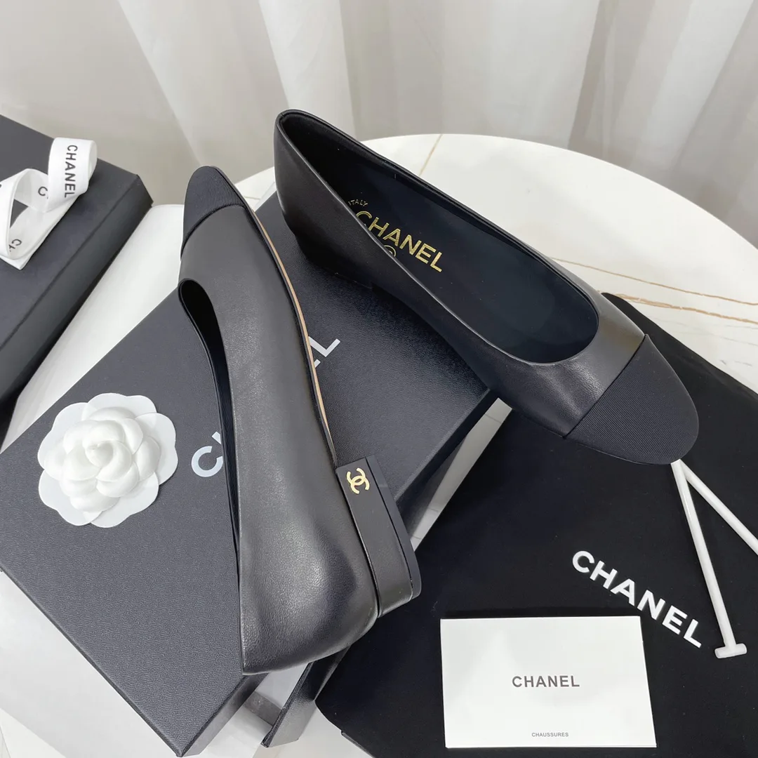 Women's Heels CHANEL 18083198