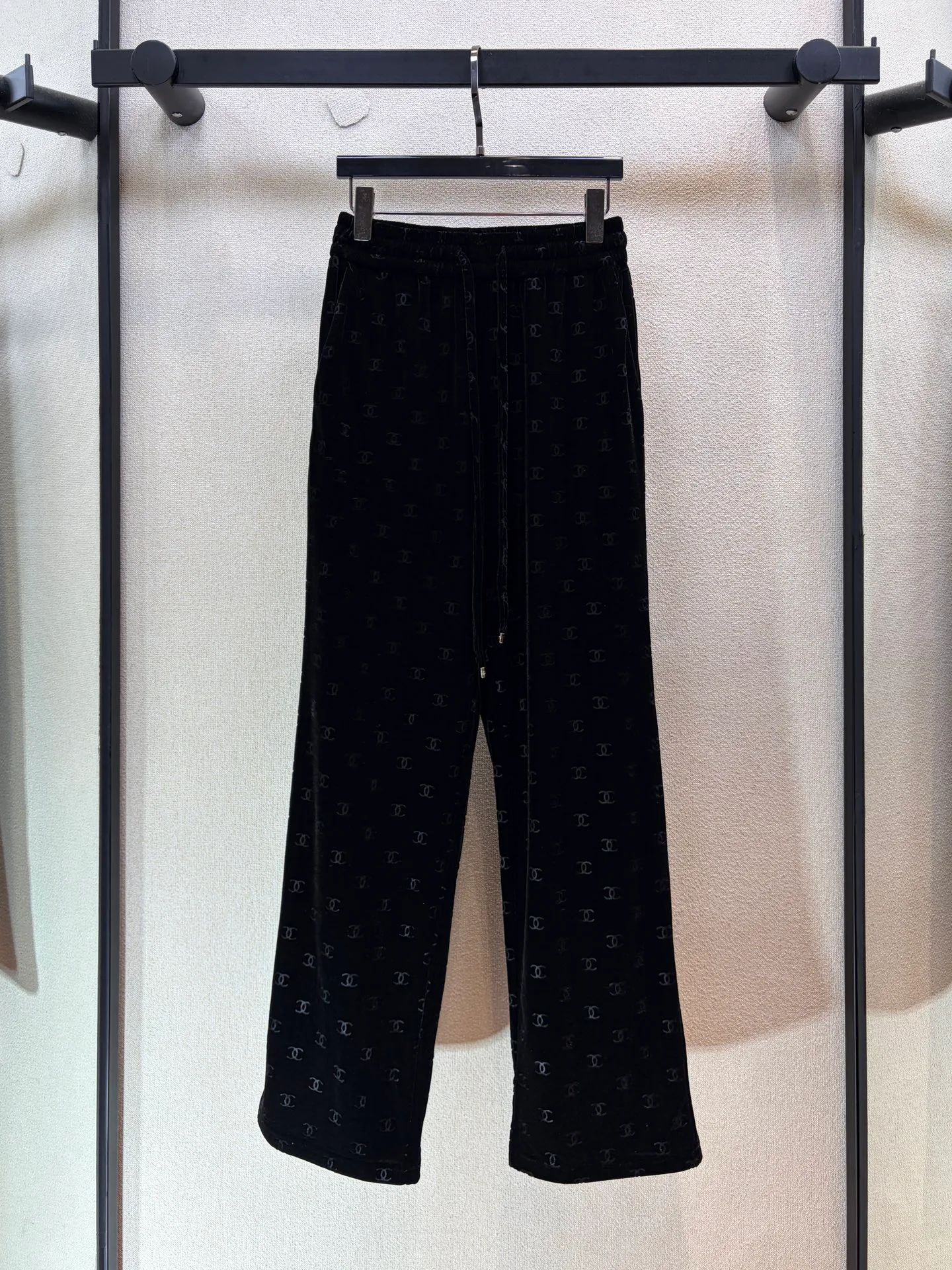 Women's Trousers CHANEL 18253054