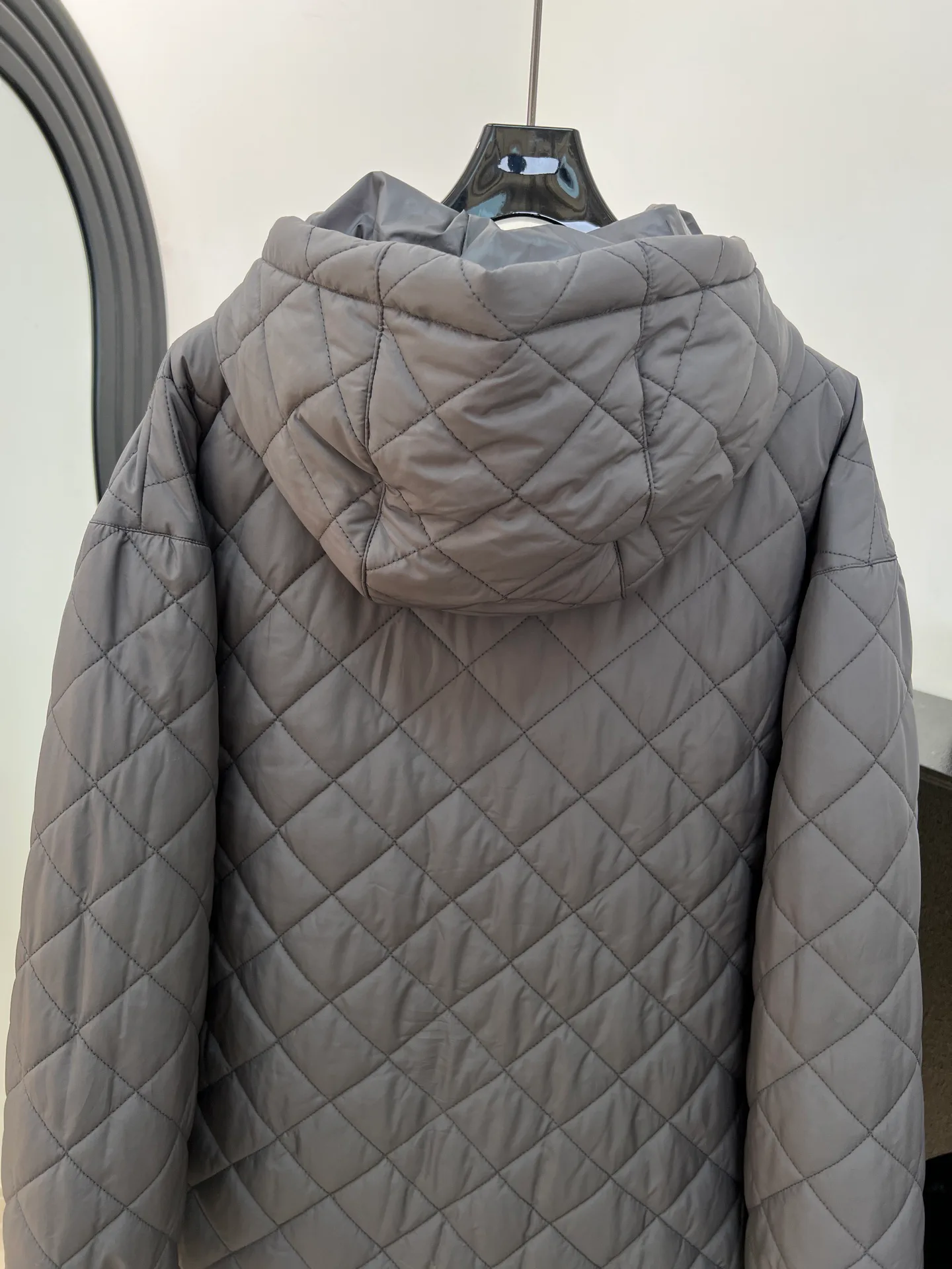 Women's Jackets And Down Jackets MIU MIU 18149755