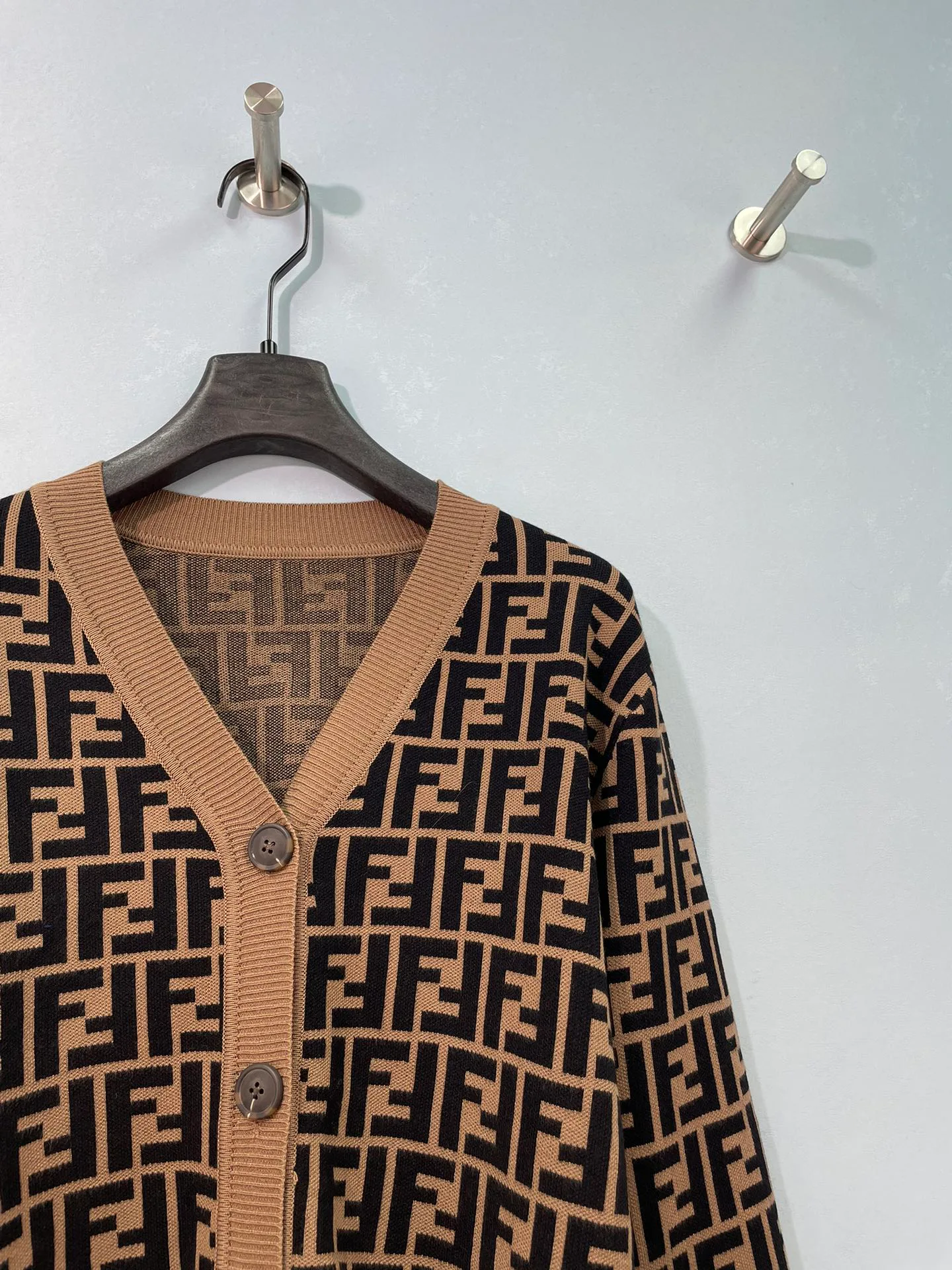 Women's Jumpers And Sweaters FENDI 18151200