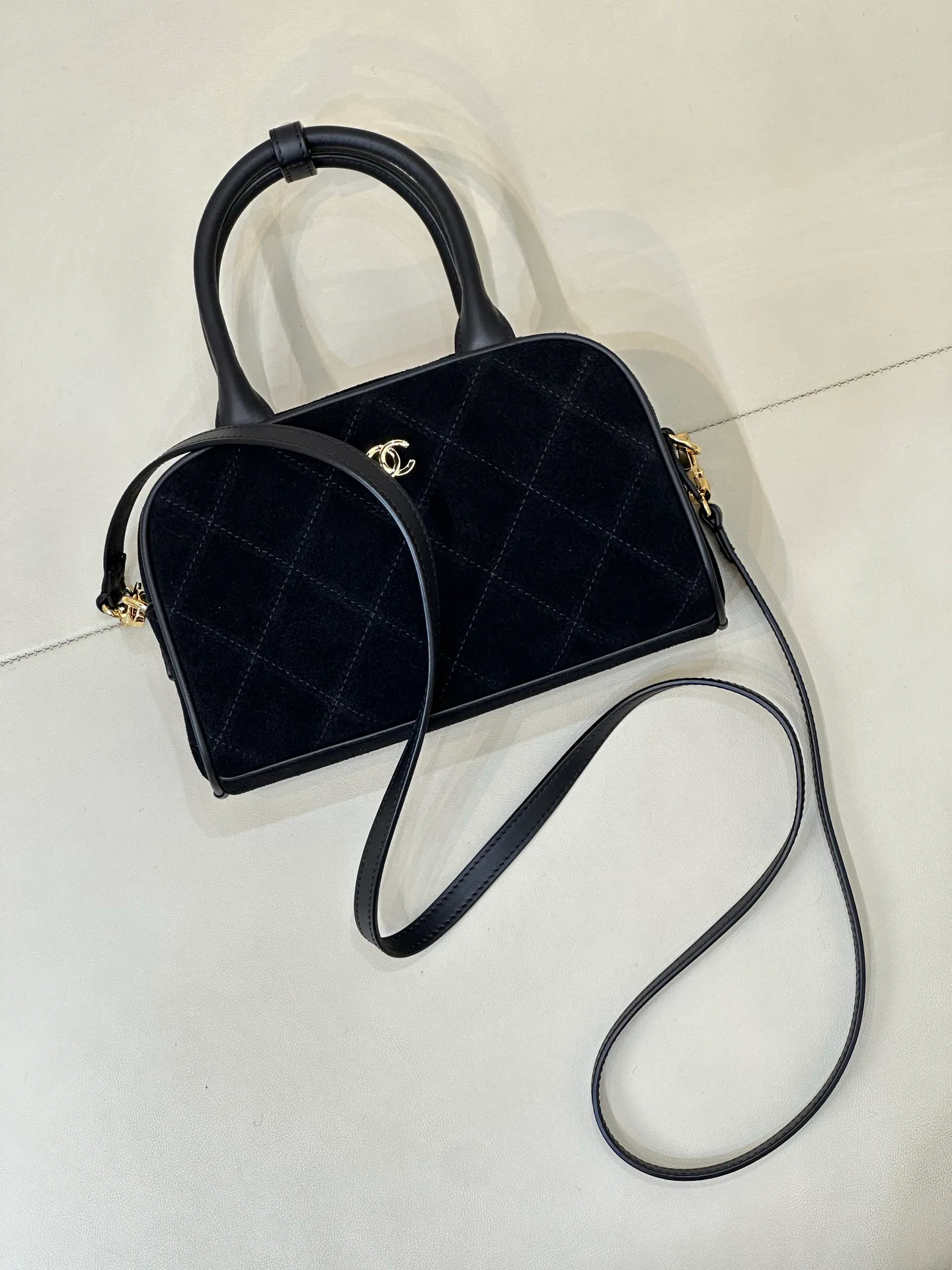 Women's Classic Handbags CHANEL 17853103