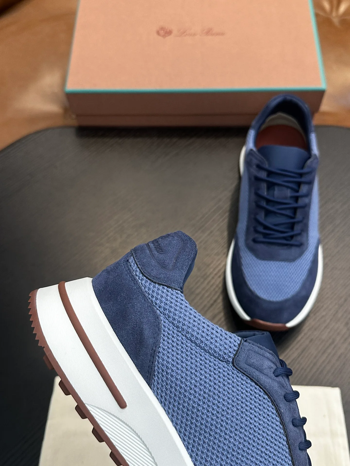 Men's Sneakers LORO PIANA 17737424